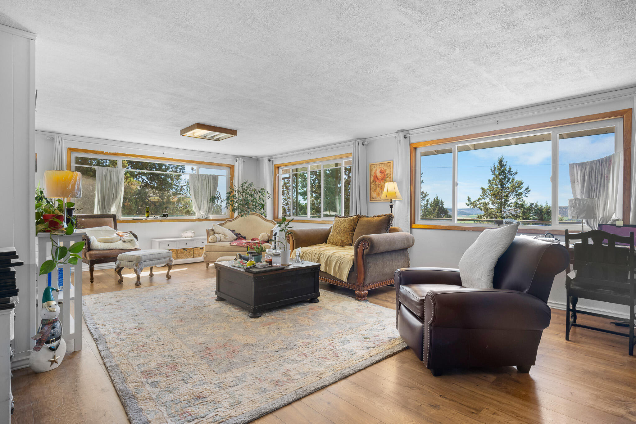 Golden Horseshoe - Residential