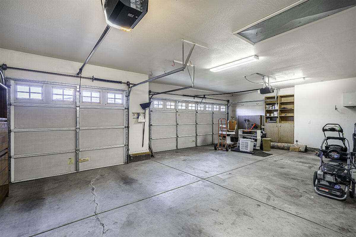 Larson Creek Estates Phases 1And 2 - Residential