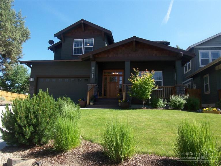 Beautiful like-new NW Bend home w/ outstanding finishes. Expansive great room with vaulted ceilings, lots of windows & gas fireplace. Gorgeous kitchen w/ knotty alder cabinets, center island w/ second prep sink, granite & slate, stainless appliances. Main level office w/ built-ins. Master w/ vaulted ceiling, walk-in closet, tile shower, & spa-like soaking tub. Birch hardwood floors, full tile bathrooms & laundry room. Central A/C. Inviting covered porch. Landscaped, fenced, sprinklered. Great neighborhood.