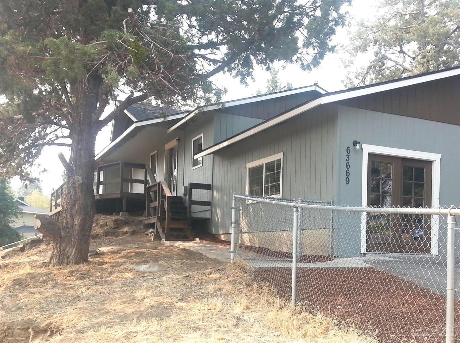 Hunters Circle - Residential