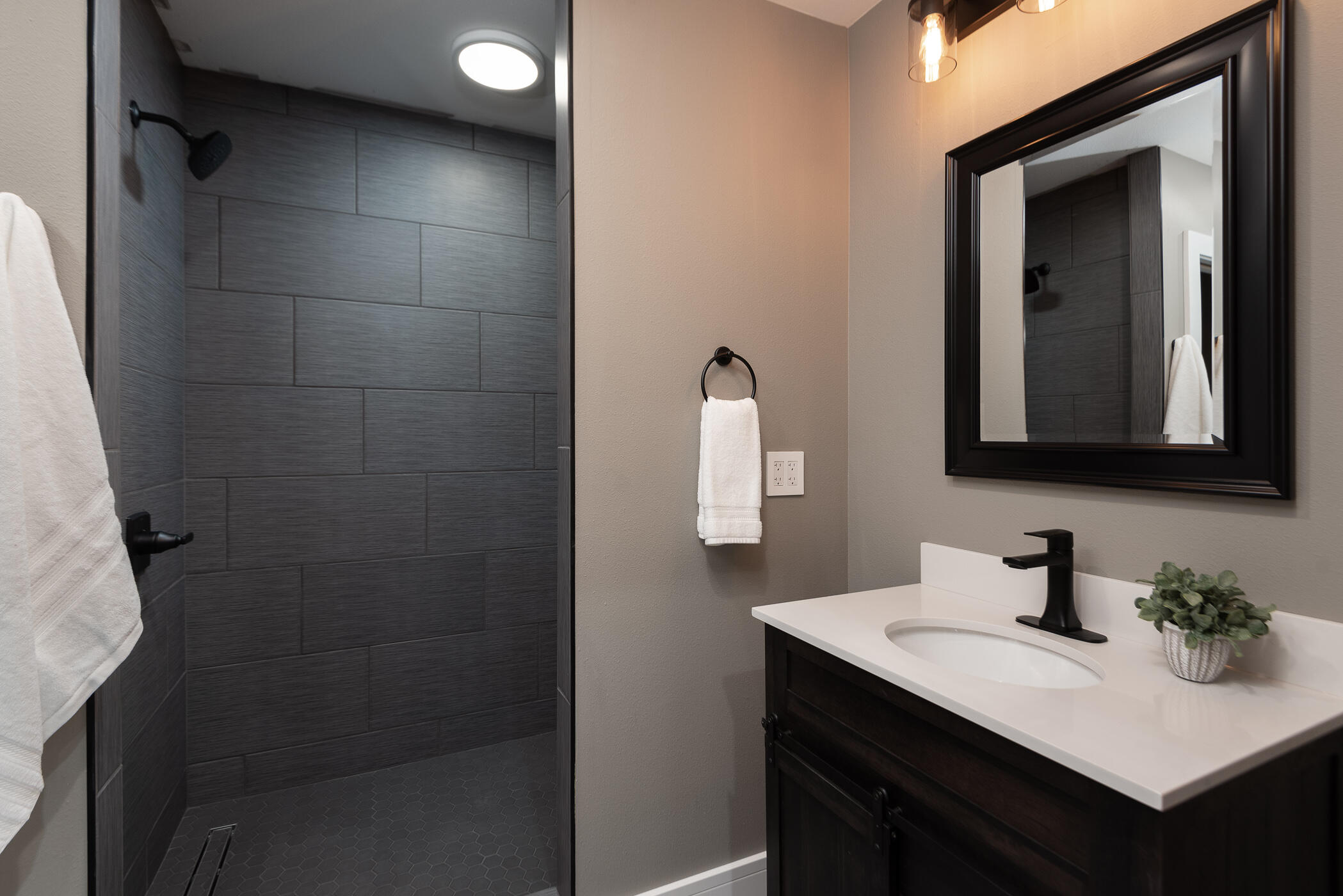 Drrh Trs - Residential