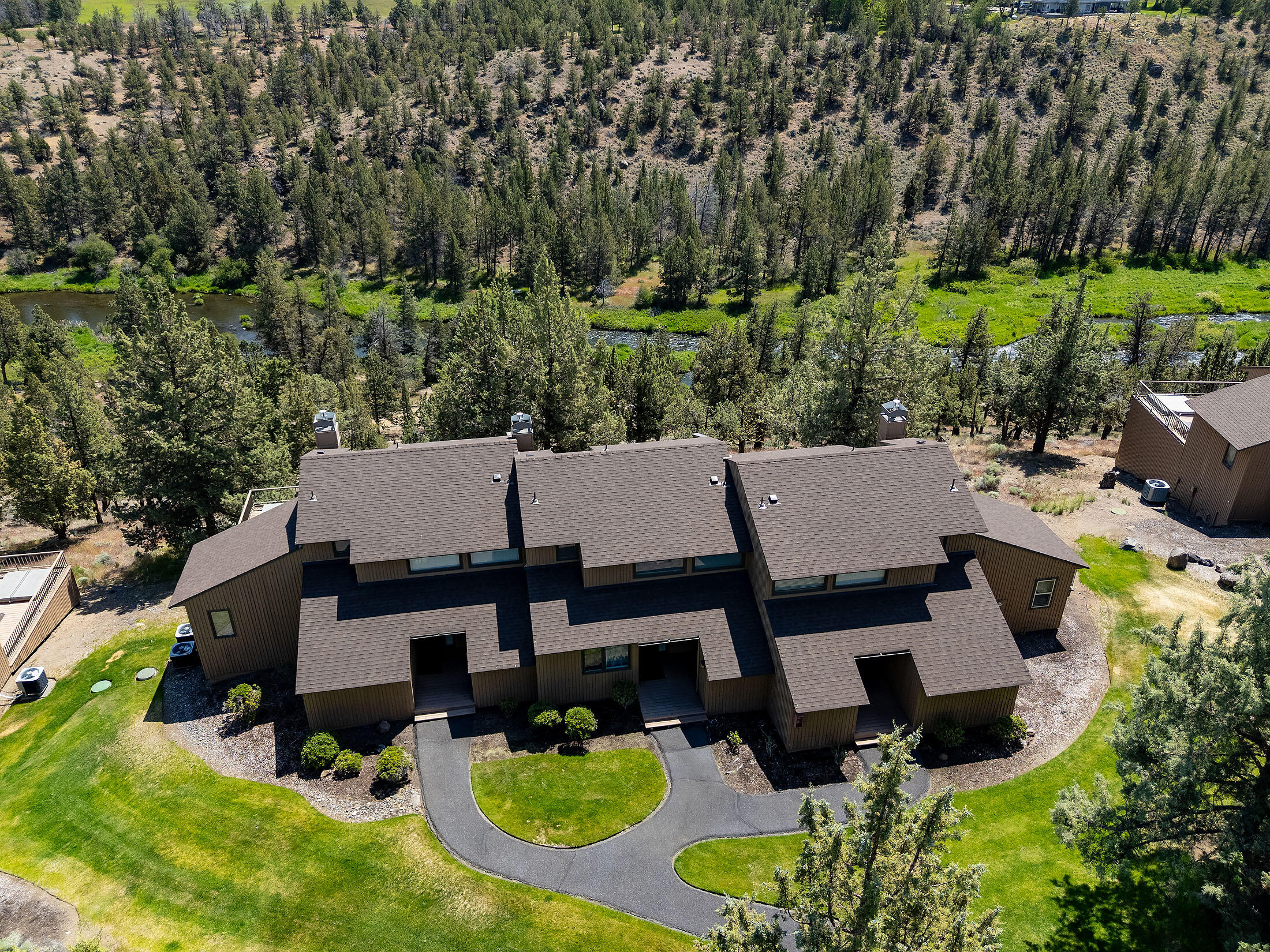Eagle Crest - Residential