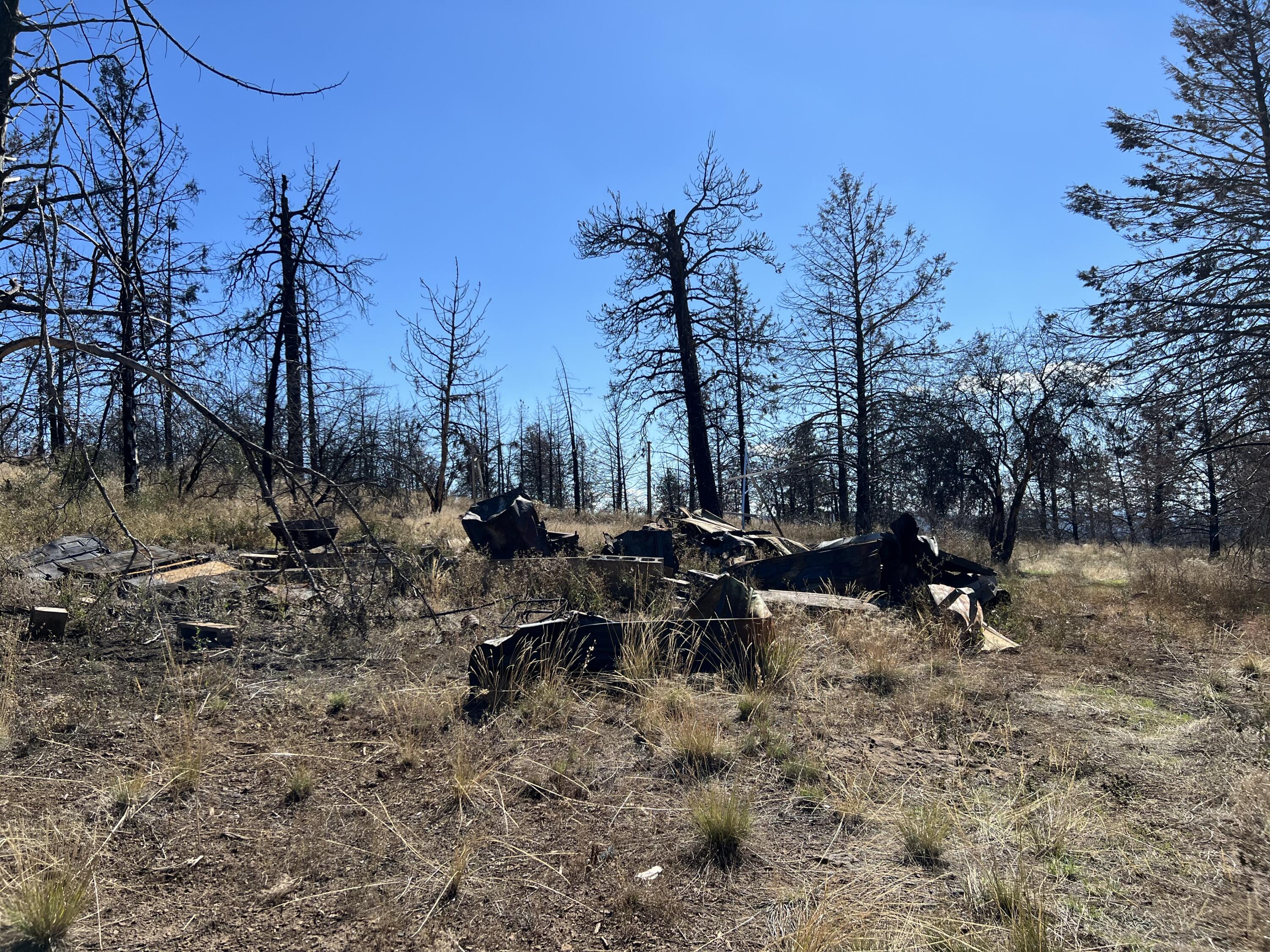 Klamath Falls Forest Estates Hwy 66 Unit Plat 4 - Land