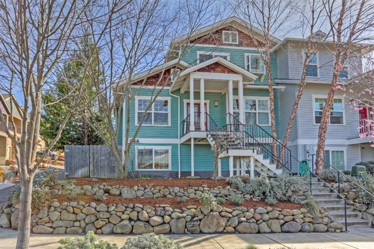 922 Patton has so much to offer, from the view of Mt. Ashland and surrounds to the proximity of Kestral Park, neighboring community and town. This 4 bedroom, 3 bath,2587 sq. ft. custom built home is a rare find in that it can be used as a complete two family setup or simply offers privacy plus togetherness as a single family. It is has 3 stories which are beautifully designed with a master bedroom and bath, walk in closet and full capacity kitchen on both the main and upper floor. Lower level has a private entrance and would make a wonderful office or guest suite. Each floor has own heat/cooling control.The many windows, skylights and even a window in the pantry offers brightness to this special home. One will enjoy the mature landscaping of Cedar, Birch, and Deciduous Conifers for privacy and shade. There is an oversized 2 car garage plus extra parking for guests. Come check out all the possibilities this unique home offers!