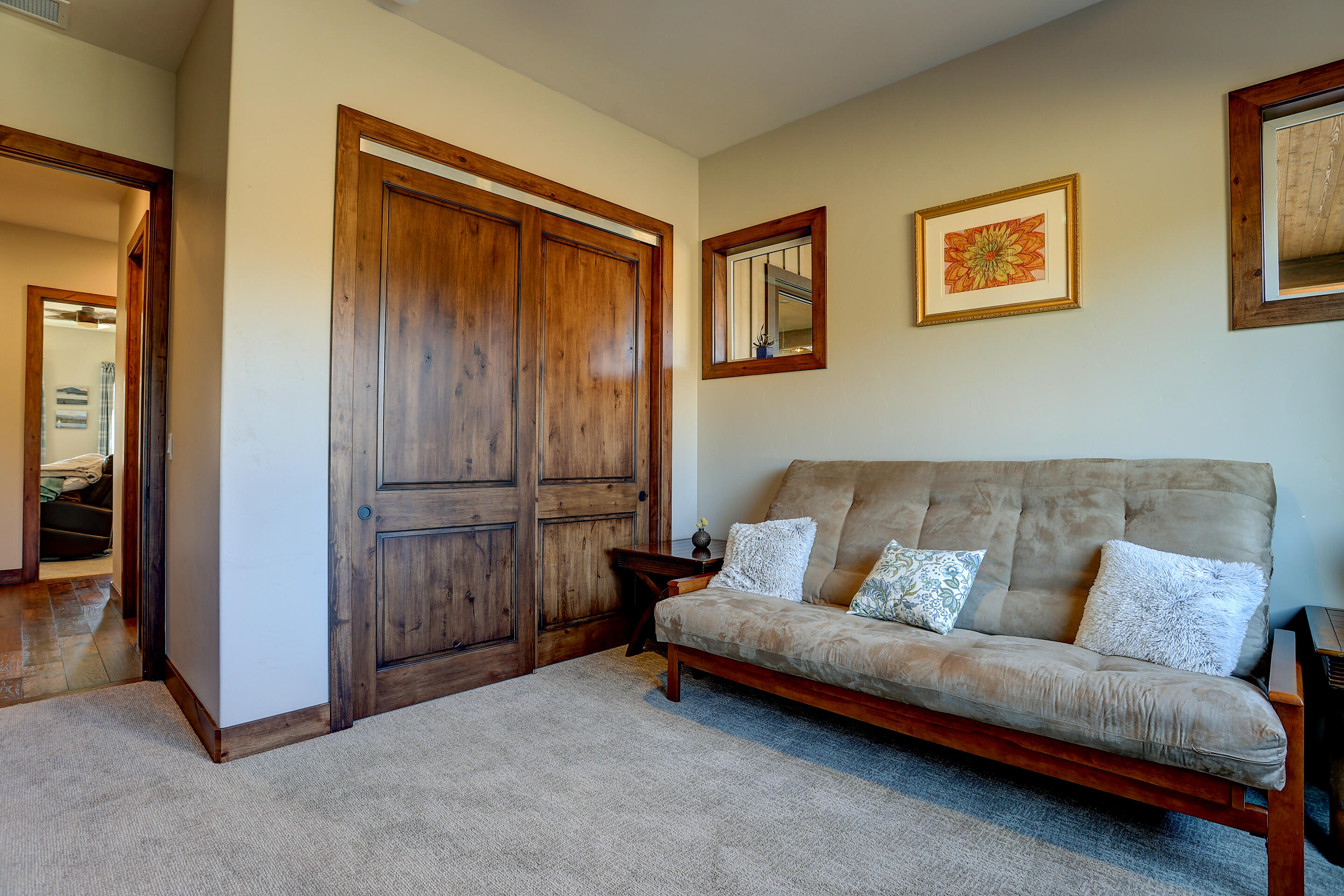 Pacific Cascade Hts - Residential