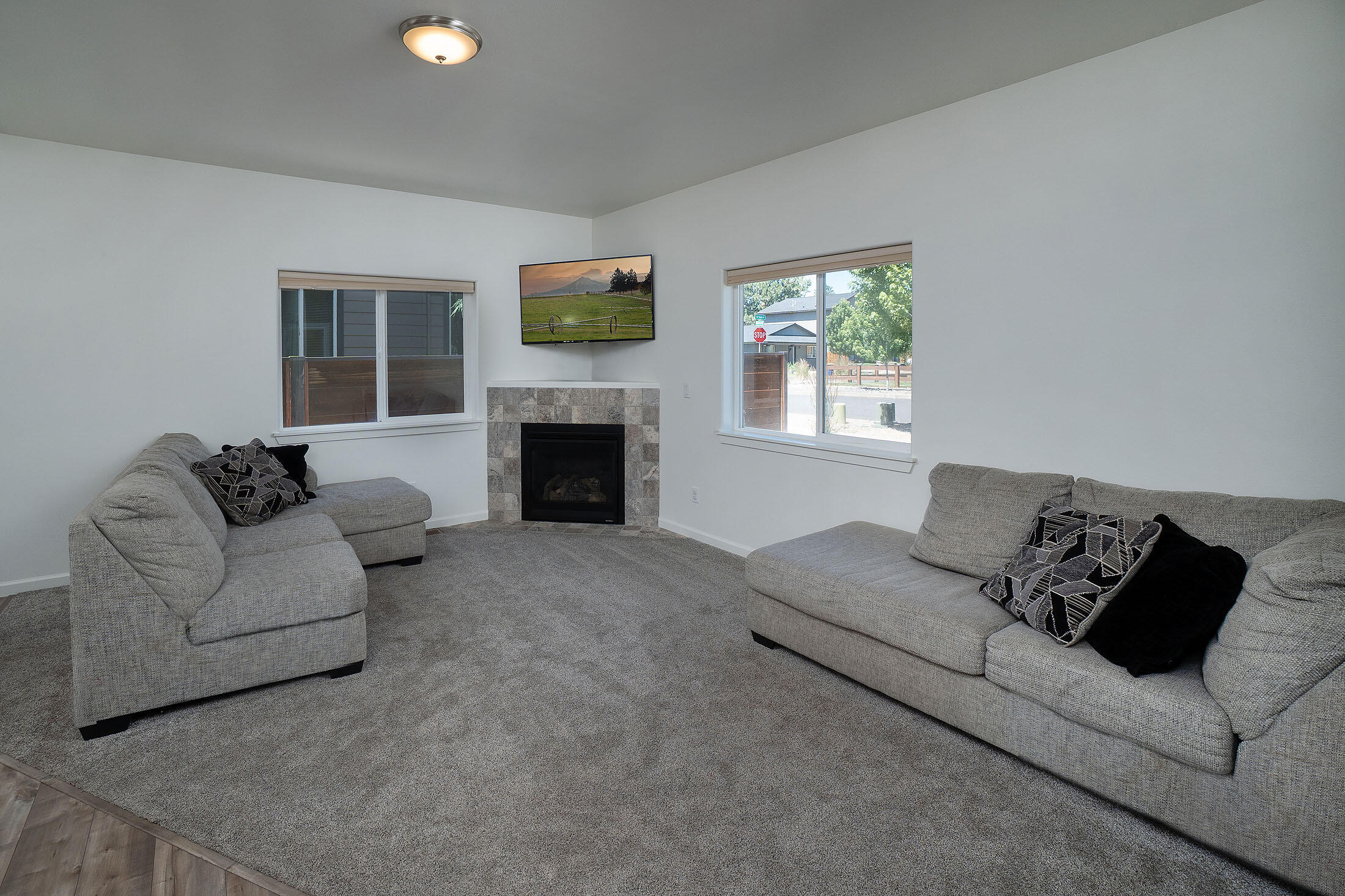 Diamont Pines - Residential
