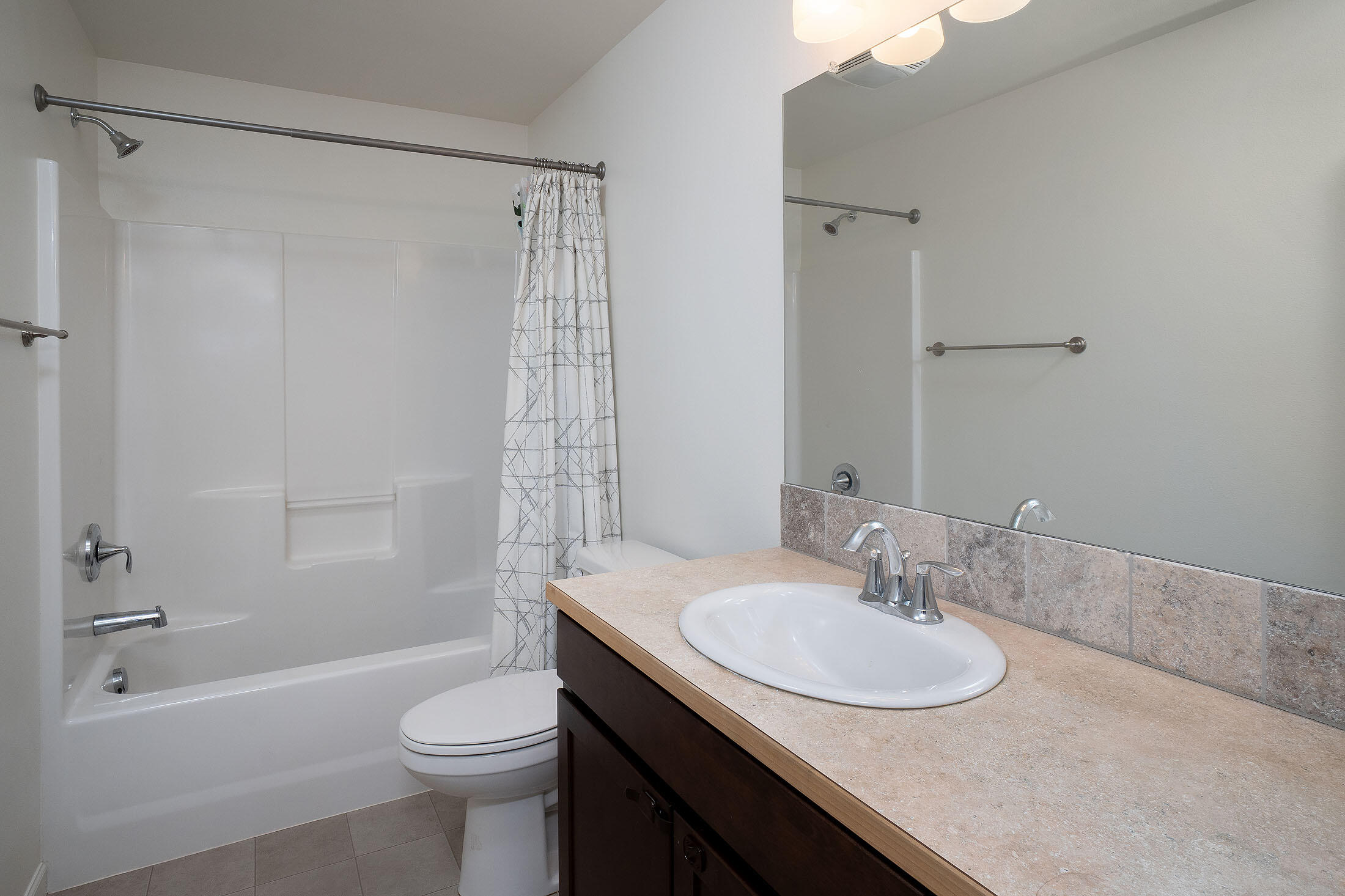 Diamont Pines - Residential
