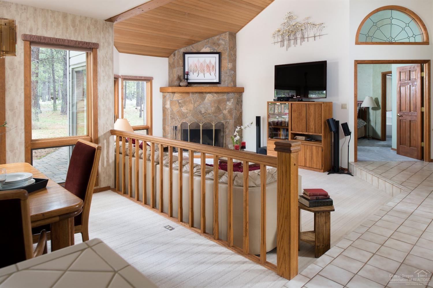 Fairway Point Villag - Residential