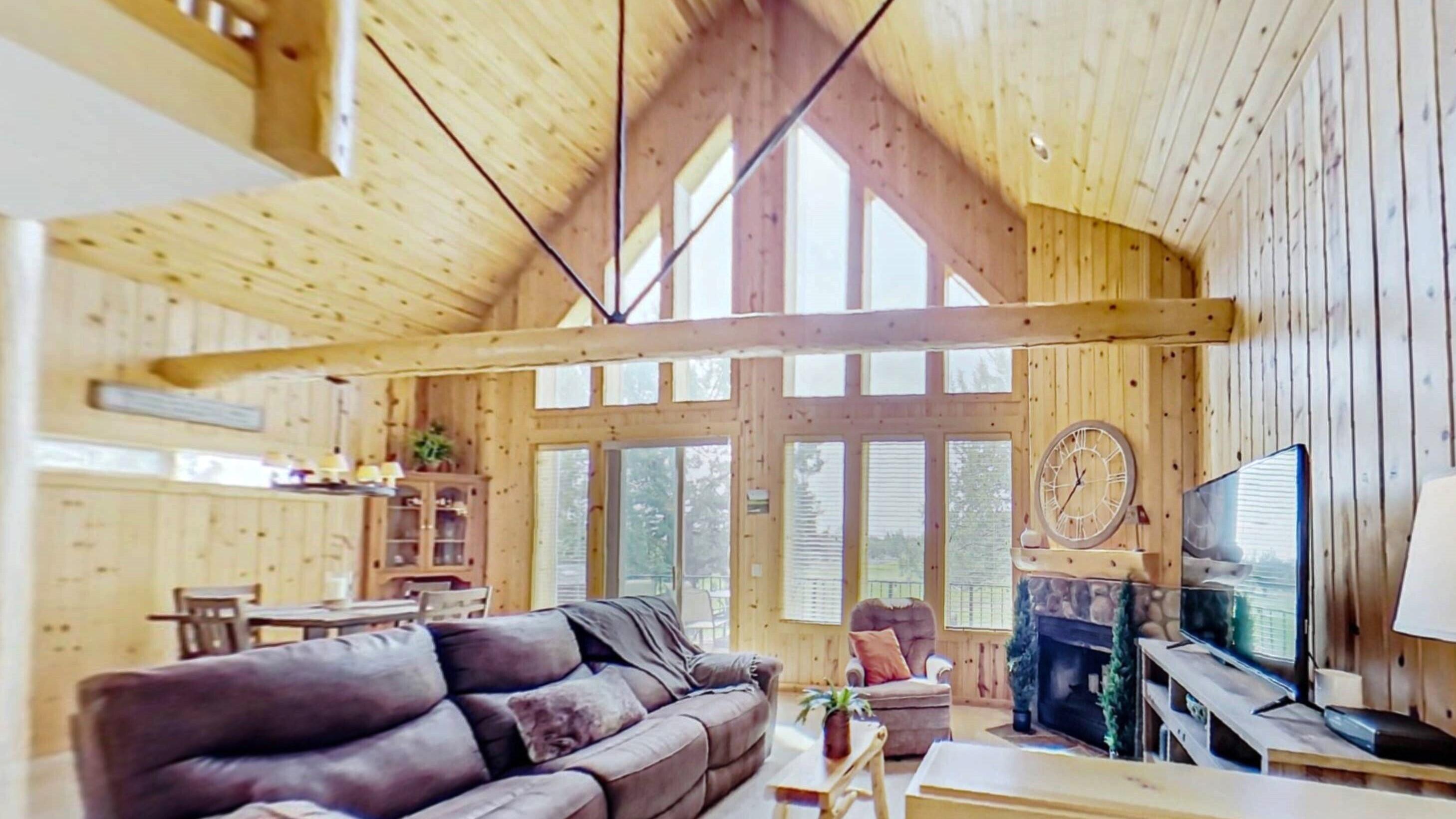 Eagle Crest - Residential