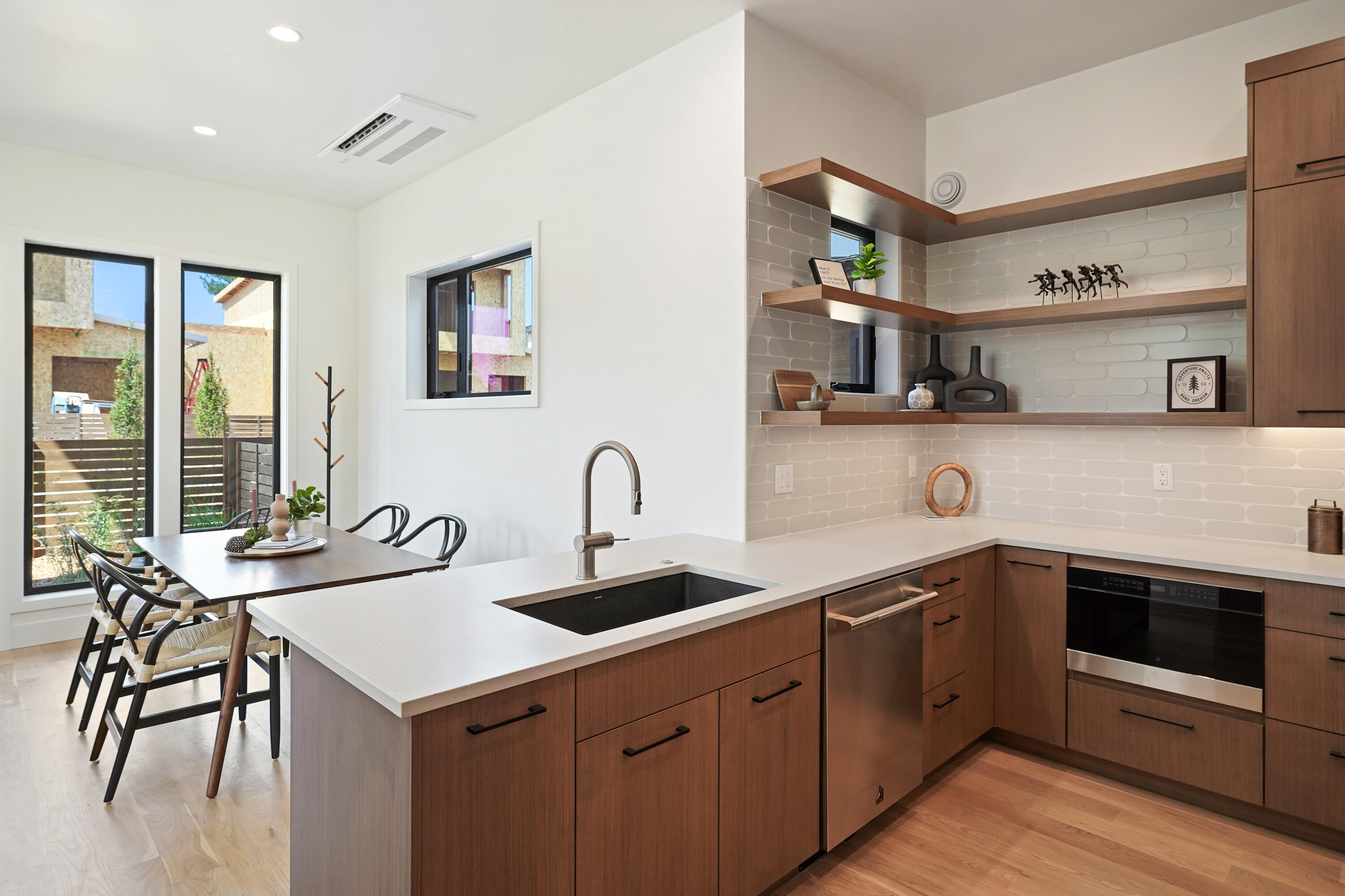 Discovery West Phase 4 - Residential