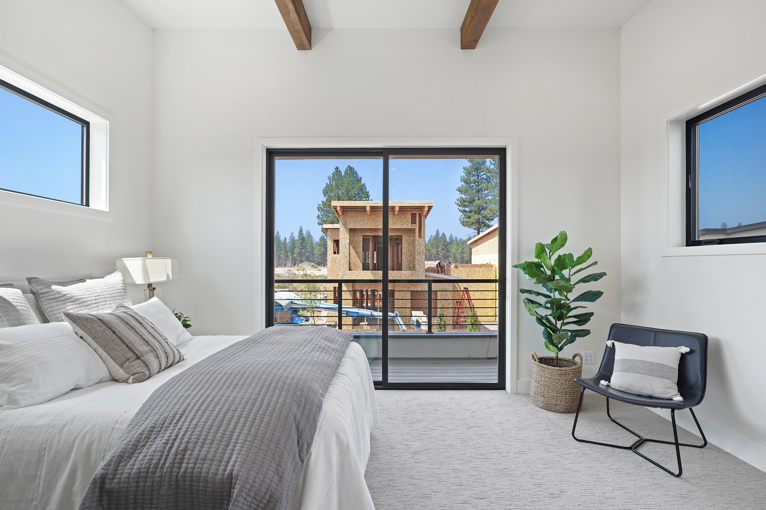 Discovery West Phase 4 - Residential