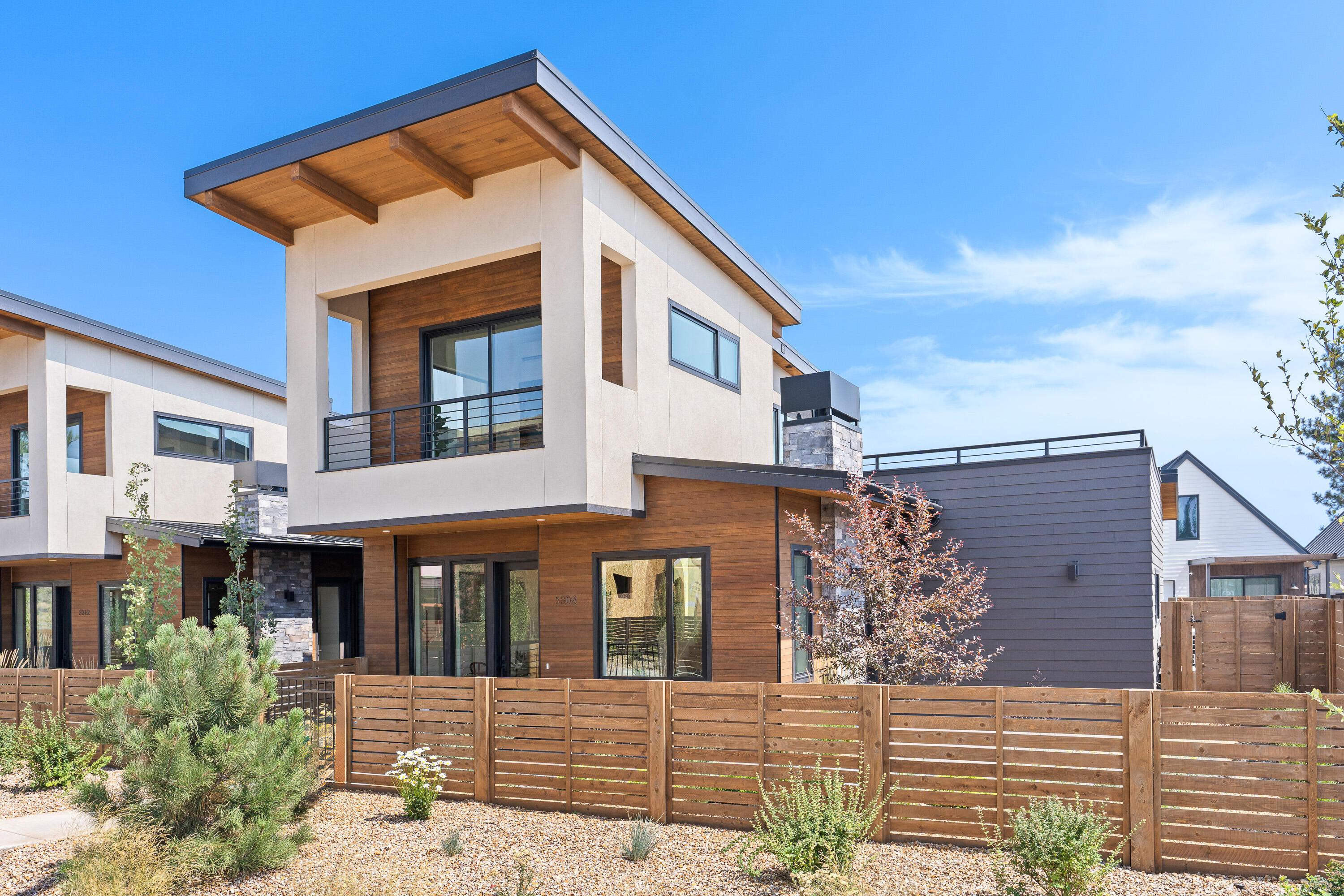 Discovery West Phase 4 - Residential