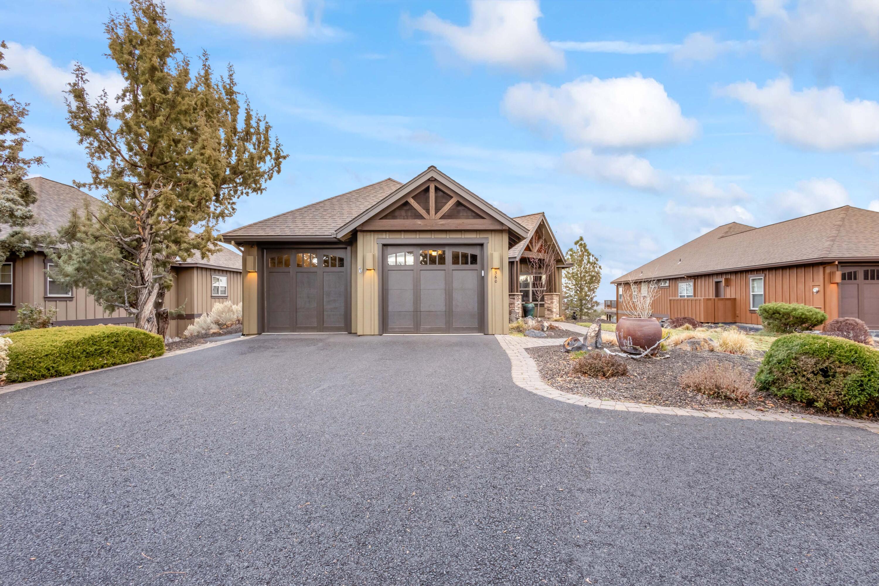 Ridge At Eagle Crest - Residential