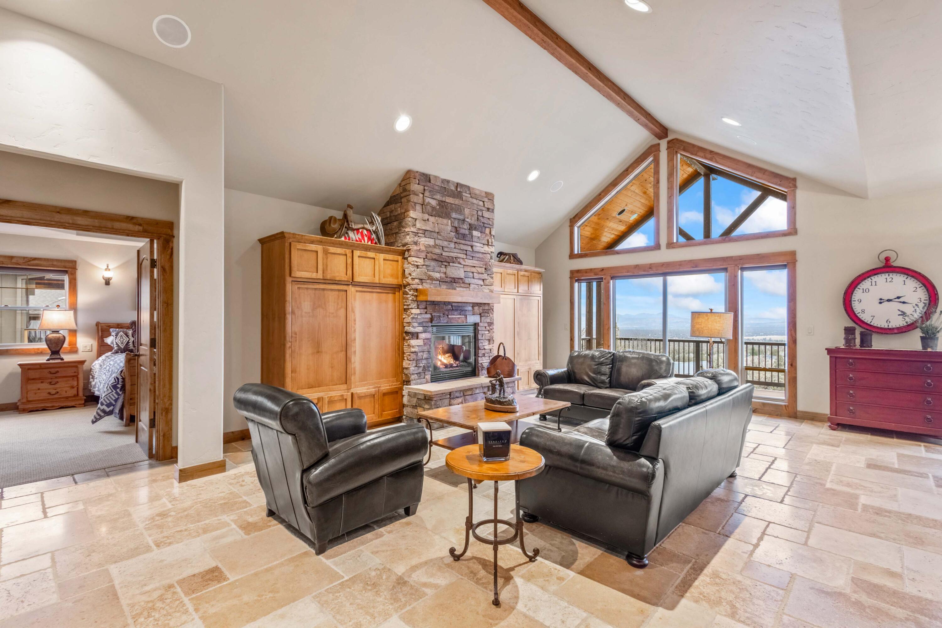 Ridge At Eagle Crest - Residential