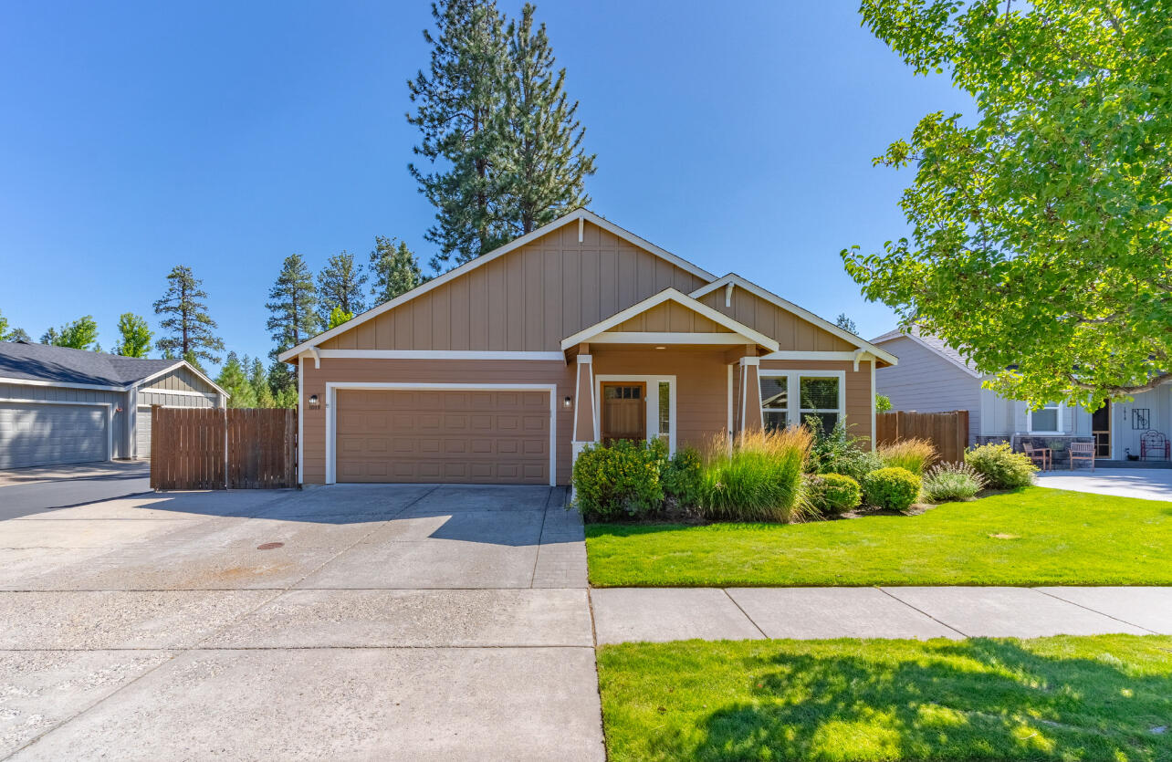 Welcome to this Sisters oasis! This single level home boasts new exterior paint and is nestled on a corner lot at the Village @ Cold Springs. Large great room that flows into kitchen with breakfast bar and dining area. Private master suite in one wing with walk in closet. Brand new hot water heater! UGS. Monthly HOA fee. RV/boat pad and fully fenced backyard with Mountain View's. Come take a look!