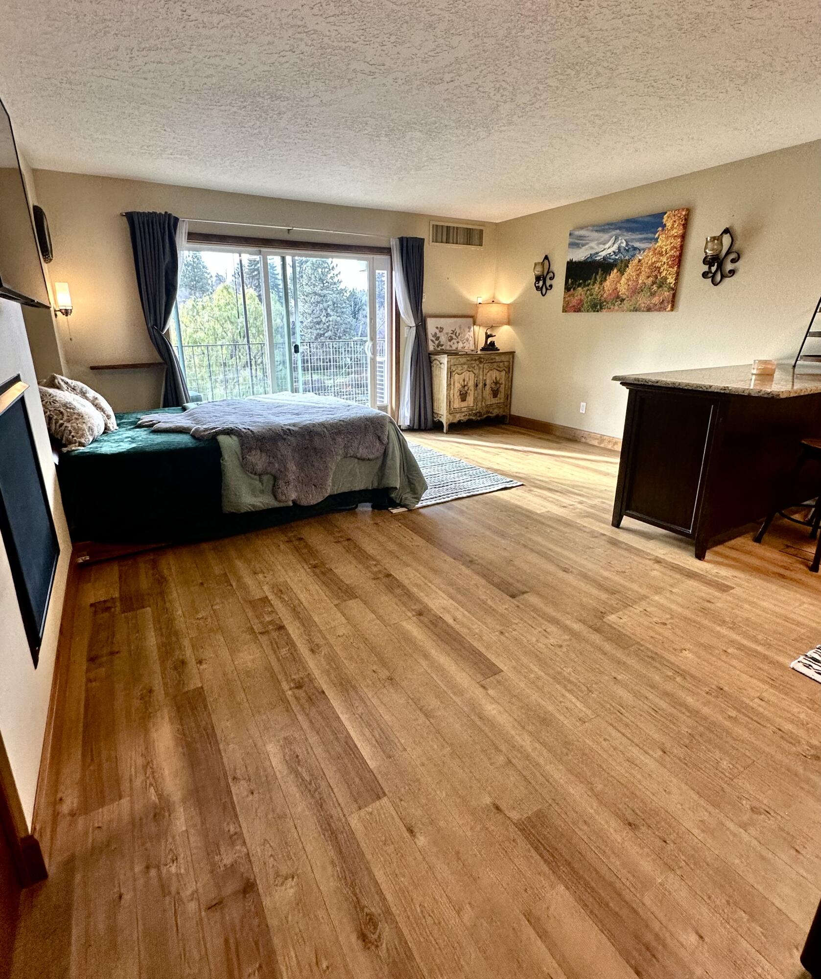 Bend Riverside - Residential