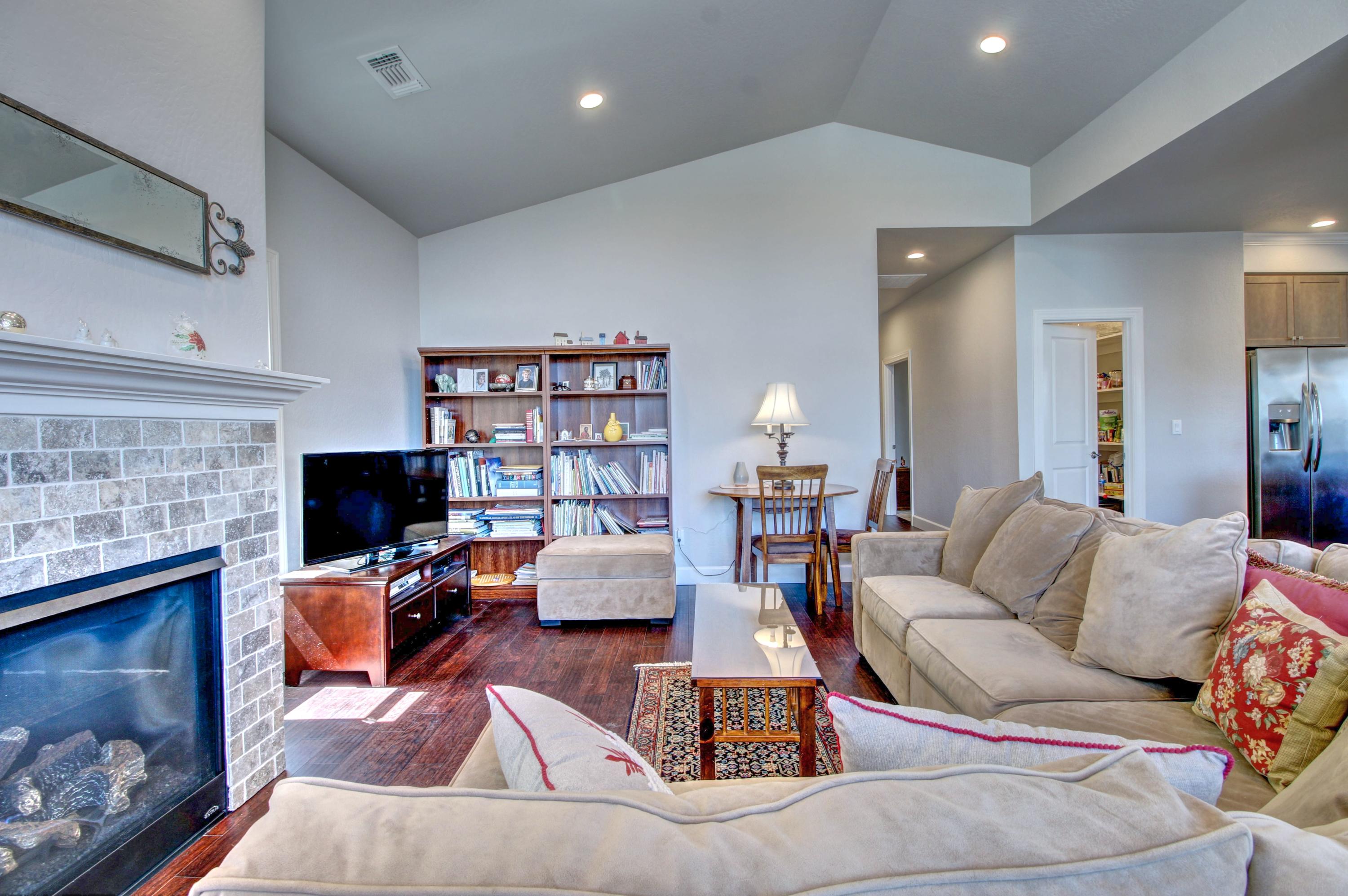 Snowy Butte Station Phase 5 - Residential