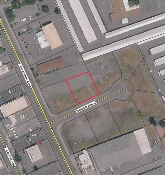 Commercial lot on one of the major arterials in Medford Oregon.	Zoning is Heavy Commercial that allows
for a variety of uses. Located in Downtown Medford, close to the core on a high traffic Riverside Avenue. Easy access to I-5 and beyond. Seller financing available or build to suit.	One of only three lots left!	Purchase this lot and adjacent lot for more acreage.