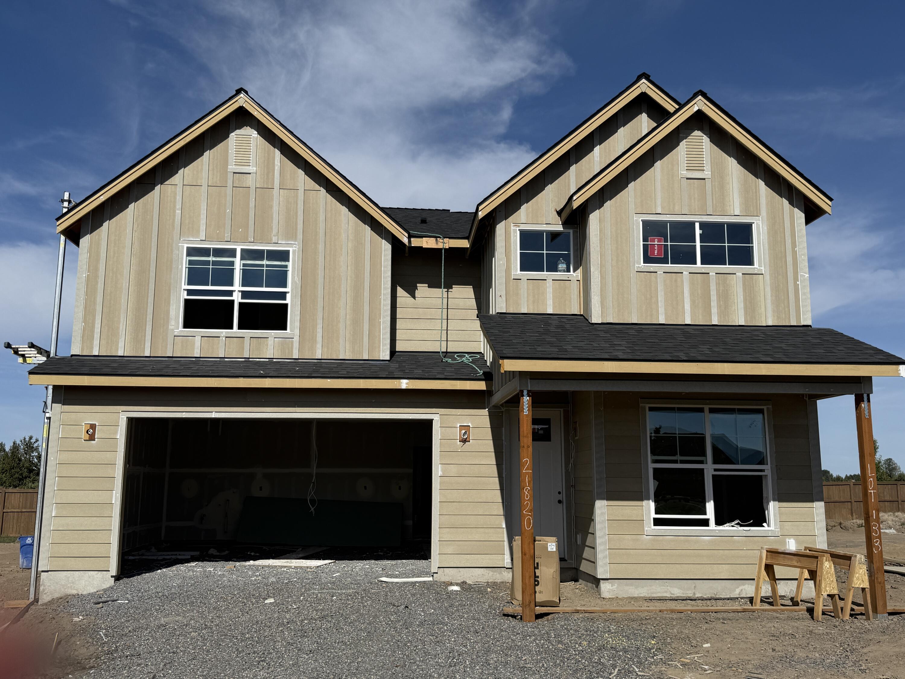 This home, by Stone Bridge Homes NW in Bend's Stevens Ranch neighborhood, features a main-level office, two car garage, and open concept living. The kitchen and great room are light and bright with hardwood flooring, stainless appliances, walk in pantry, quartz countertops, and a gas fireplace with a floor-to-ceiling tile. On the second level, you will find a grand primary suite with double vanities, a tile shower, and a walk-in closet. Two more bedrooms and a bonus room will make a great second gathering area.This home comes equipped with A/C, fencing, and front and back yard landscape and is Earth Advantage certified. The buyer will also receive a 2-10 Home Buyer's warranty. certification.

Stevens Ranch features parks, caves, walking paths, near by shopping and restaurants, and the new county library.