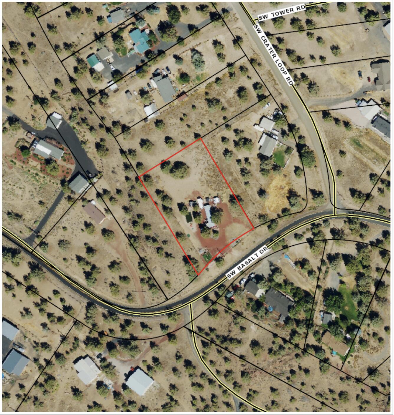 Welcome to your future oasis in Crooked River Ranch! Nestled on a sprawling 1.17-acre lot, this manufactured home offers a unique blend of privacy and community living. Enjoy the convenience of septic and public water systems. The property is part of an association brimming with amenities to suit every lifestyle: a beautiful golf course, public pool, hiking/ biking trails, horse trails, tennis courts and more! The numerous hiking trails allow you to explore Central Oregon's stunning natural beauty. The property is sold as-is with boundless potential. Imagine crafting your dream home amidst the serene landscapes of Central Oregon. The local businesses and parks add to the convenience and charm of this community, making it an ideal place for your new home. Embrace the opportunity to live in a vibrant community surrounded by the great outdoors. Don't miss out on this perfect blend of adventure and tranquility!