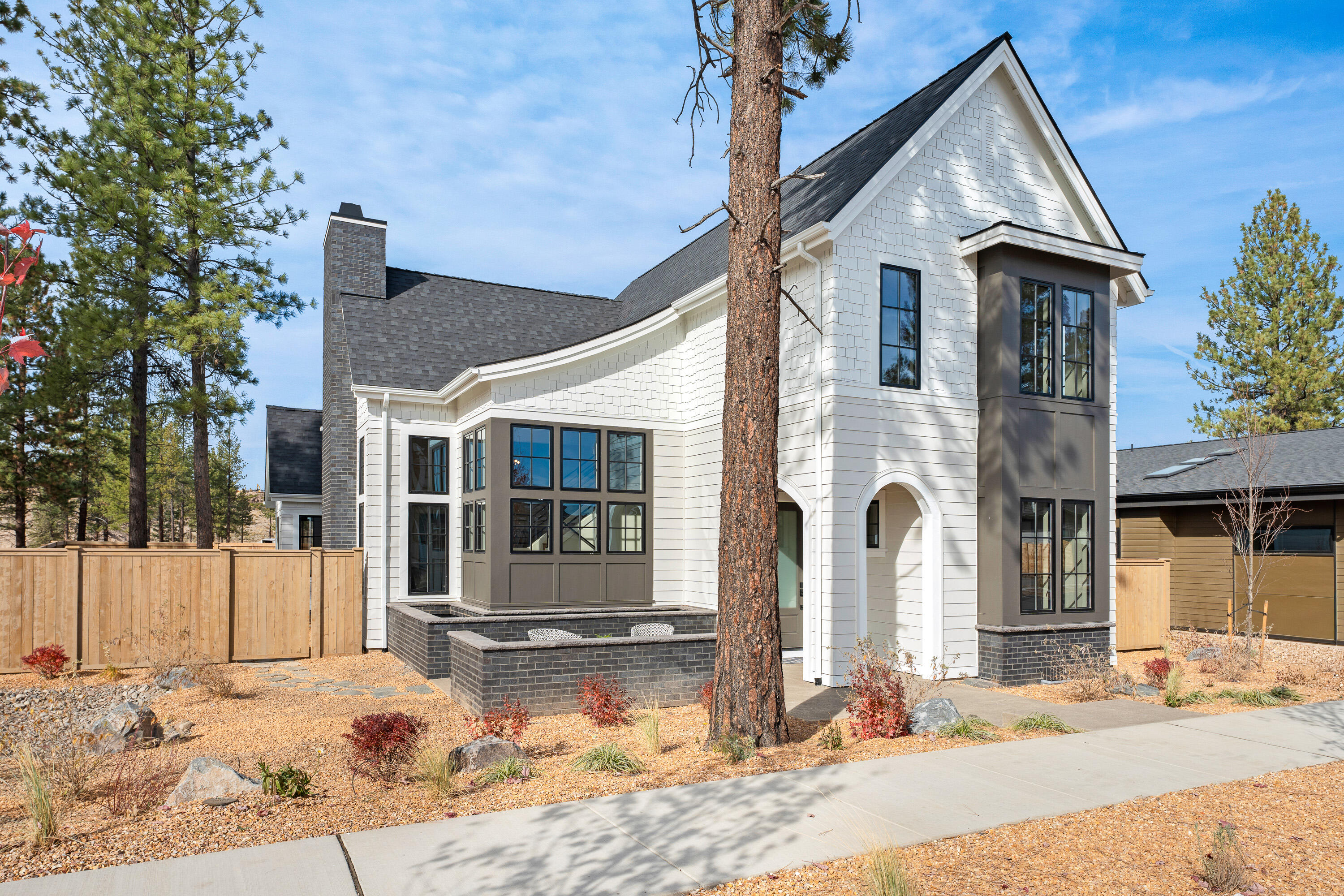 Discovery West Phase 6 & 7 - Residential