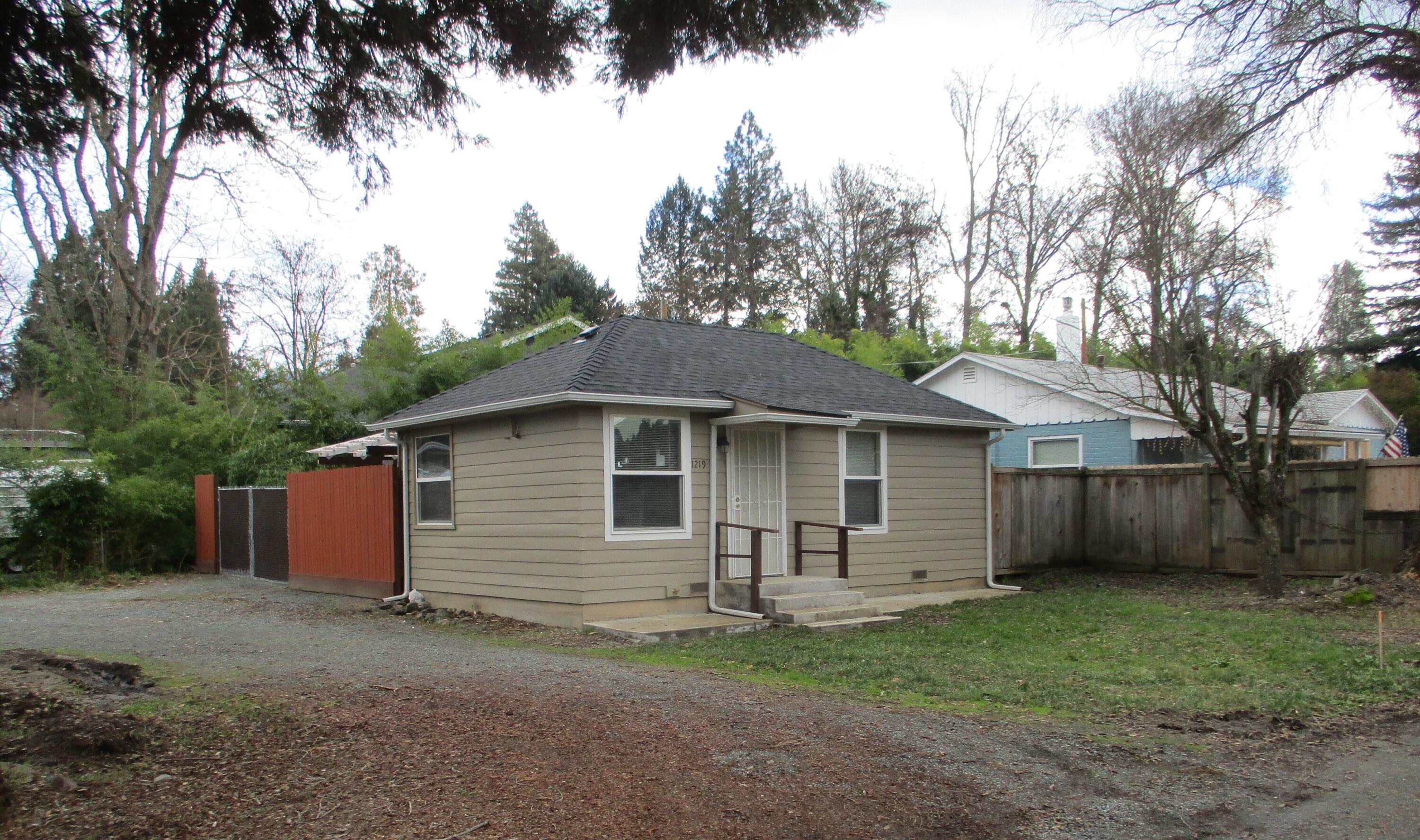This one-bedroom, one-bath home offers an excellent opportunity for investment in residential property. It features a newer patio, an enclosed laundry room, and fencing. Small but comfortable—own it instead of paying rent! Move-in ready home near town and park.  
All information is deemed accurate but not guaranteed and subject to change at any time without notice.