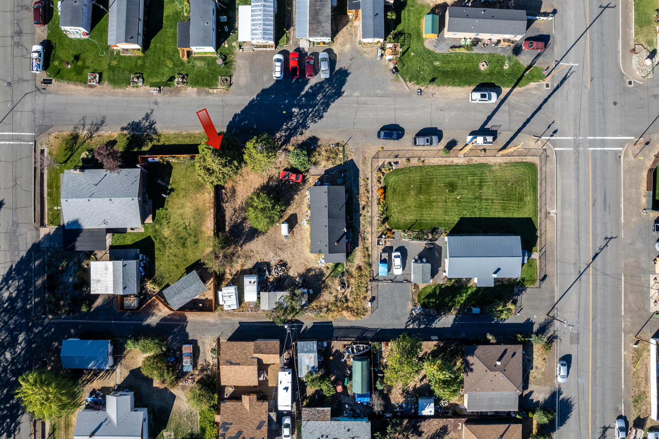 Zoned R2 for single family, multifamily, manufactured, & other conditional uses. Water/power/sewer available. This .11 acre vacant lot was recently separated from neighboring lot (also for sale) with the option to purchase both lots for a supersized property. Located in beautiful farm county, near Culver schools, gas/groceries, restaurants, businesses, & outdoor recreation like Lake Billy Chinook & the Metolius River. Additional amenities, entertainment, & medical services can be found about 15 min. to the North in Madras or 30 min. to the South in Redmond. Contact the city of Culver for due diligence and building options.