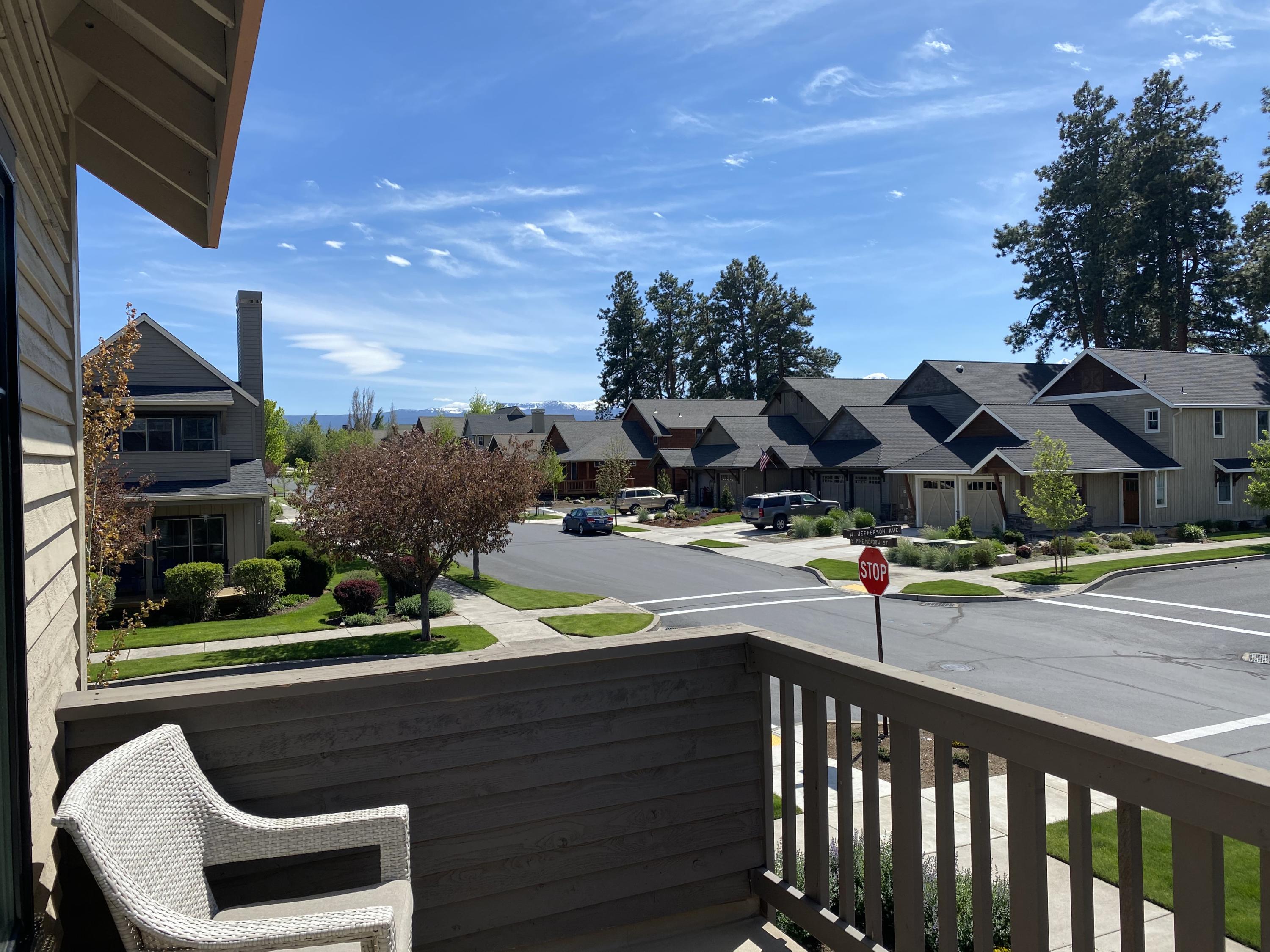 Pine Meadow Vill - Residential