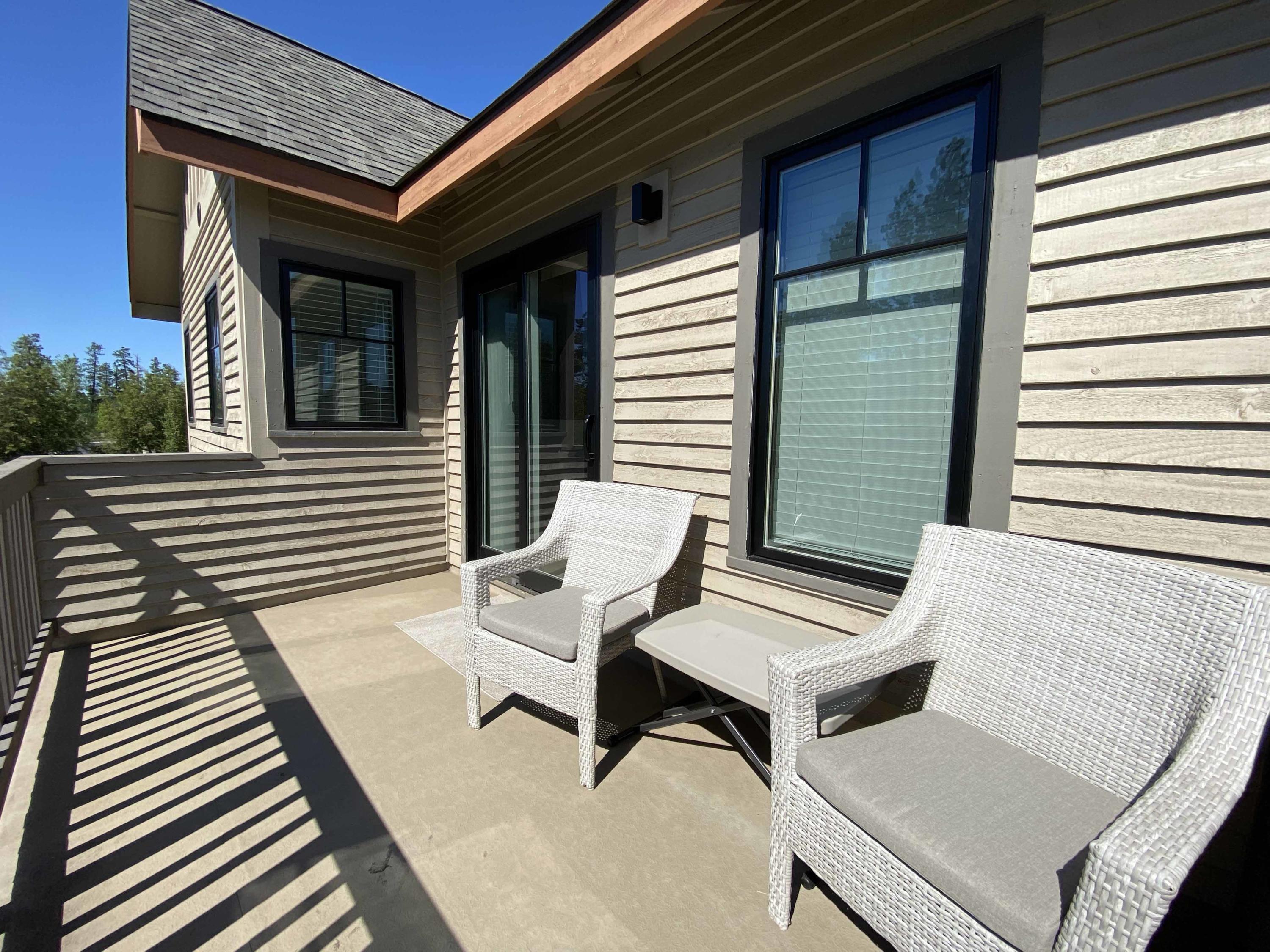 Pine Meadow Vill - Residential