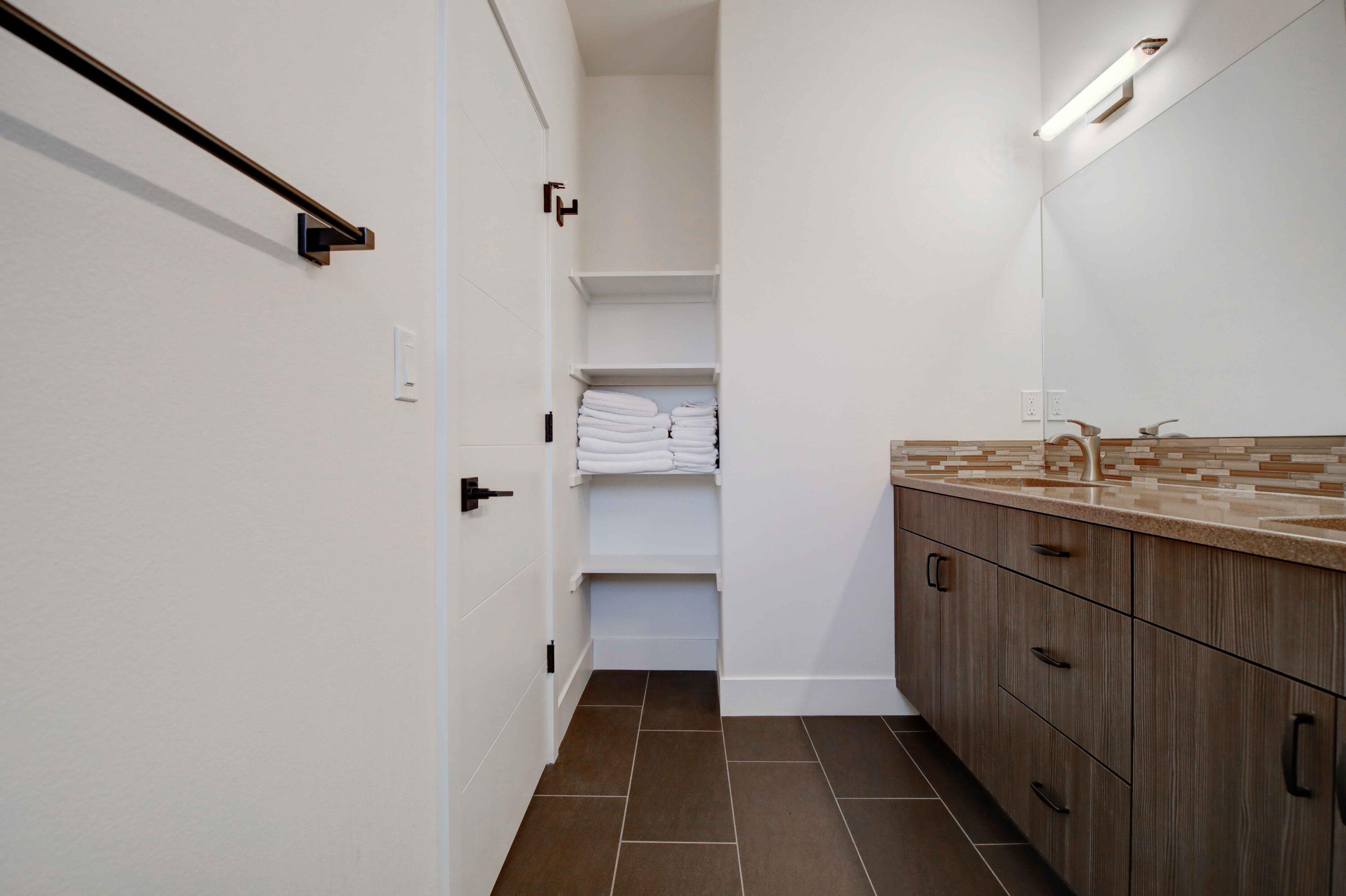 Pine Meadow Vill - Residential