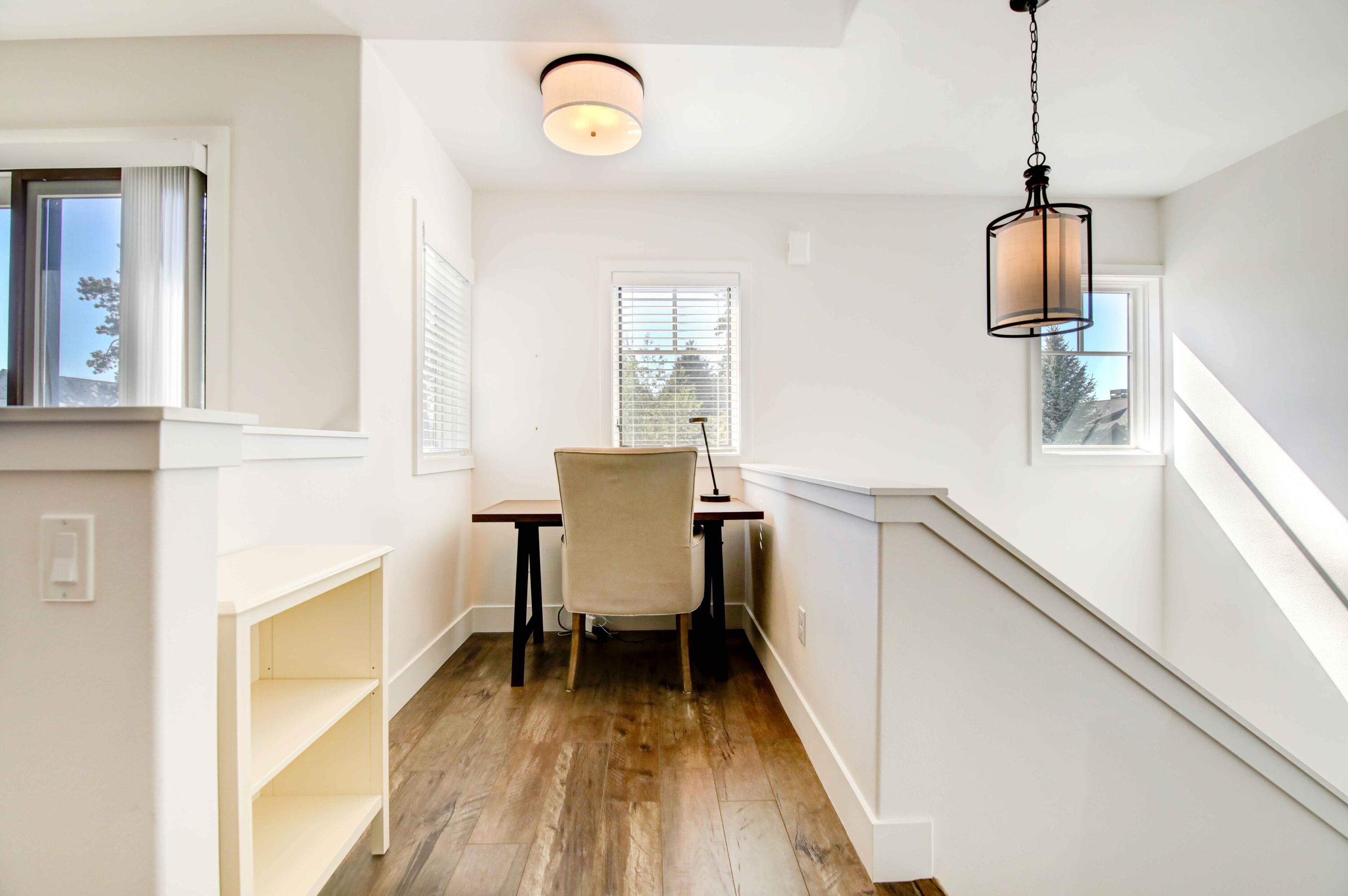 Pine Meadow Vill - Residential