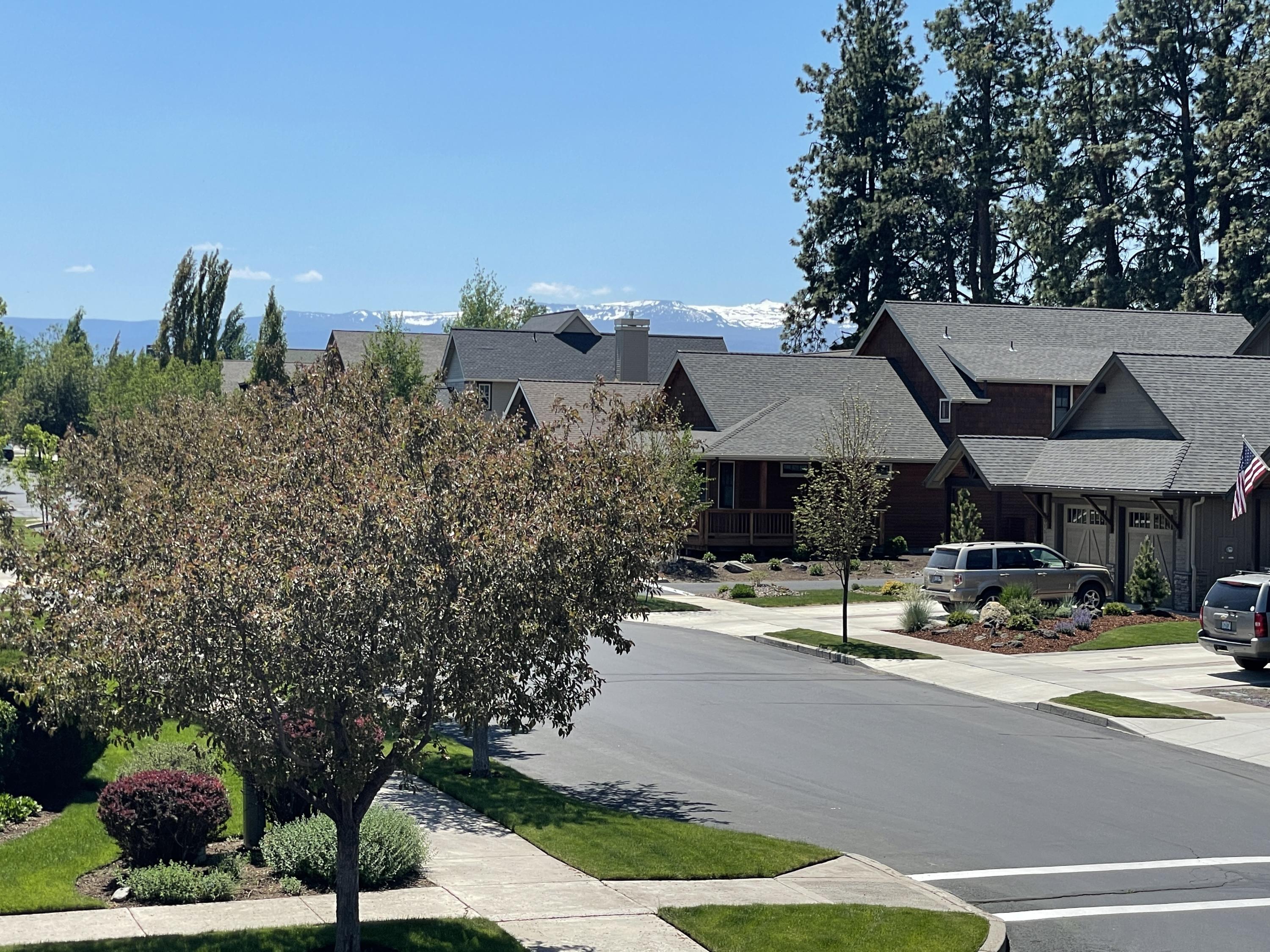 Pine Meadow Vill - Residential