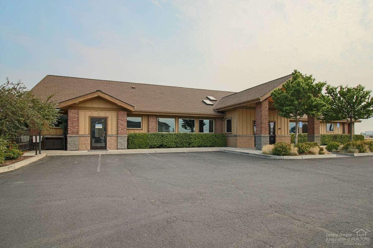 CLAR - Commercial Sale