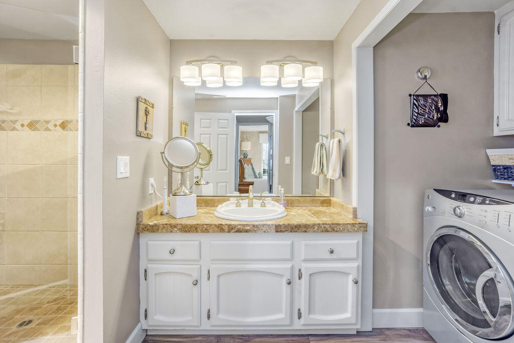 Castle Ridge Estates - Residential