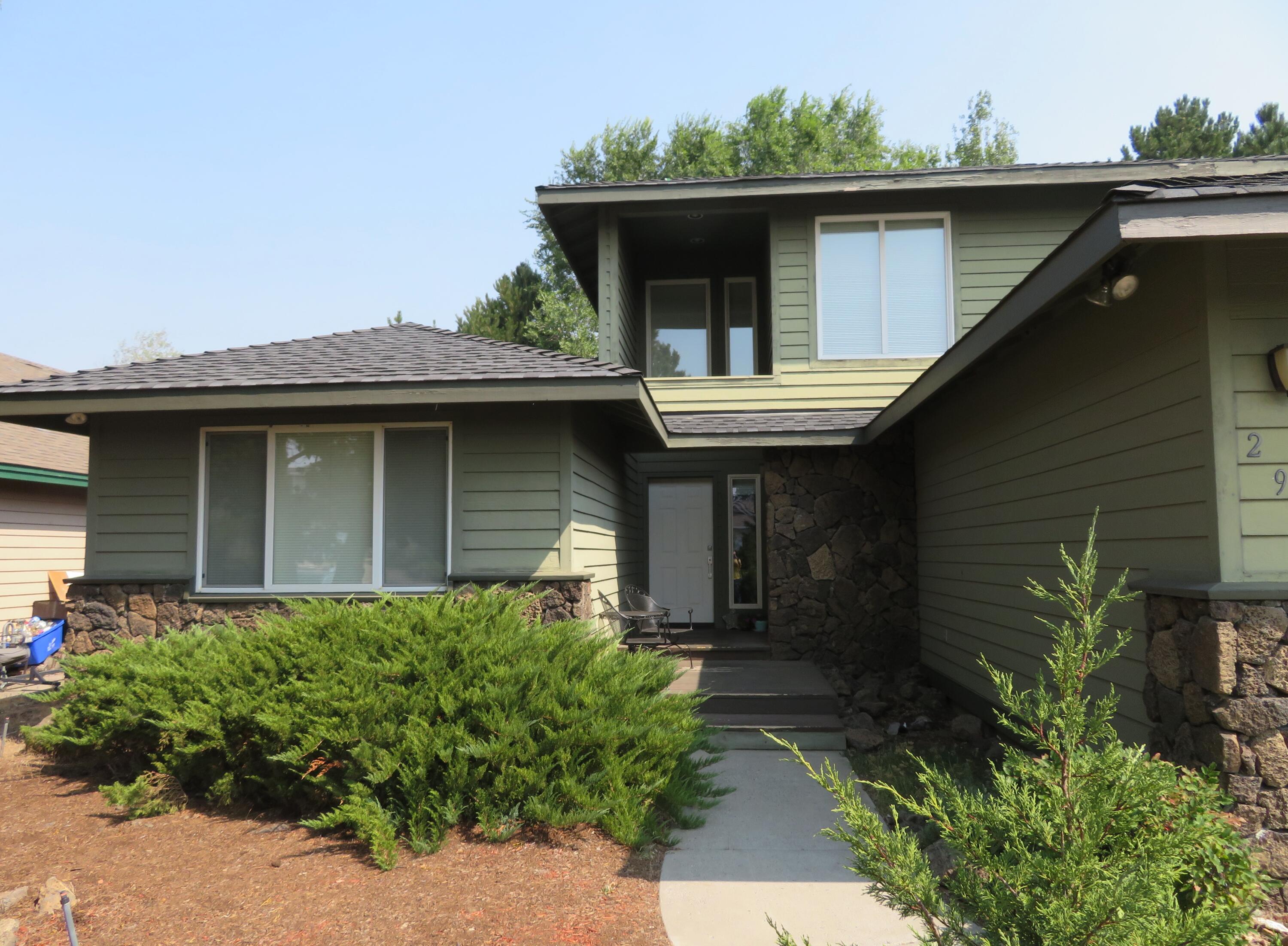 Conveniently located, this 2 story home features 2134 SqFt, great room living area offers a wall of sliders, lava rock gas fireplace w/ built-ins, office/bonus room, main level primary bedroom, spacious kitchen with breakfast bar, pantry and guest bath.   2nd floor provides 2 additional bedrooms, loft area and full bath. Attached 2 car garage with work bench.  Private low maintenance fenced backyard with decking. Close to schools, parks, medical facilities and shopping.