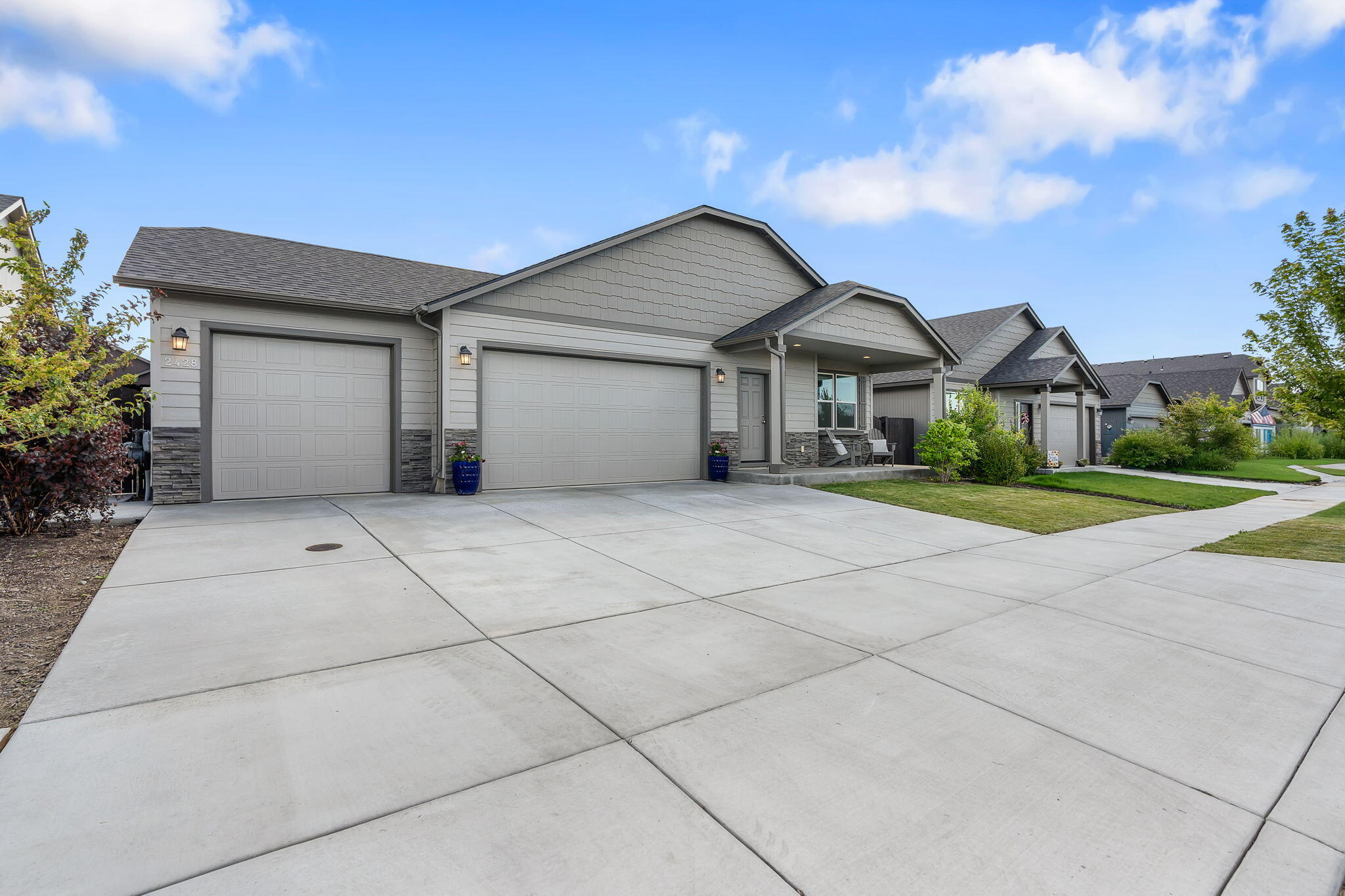 Maple Meadows - Residential