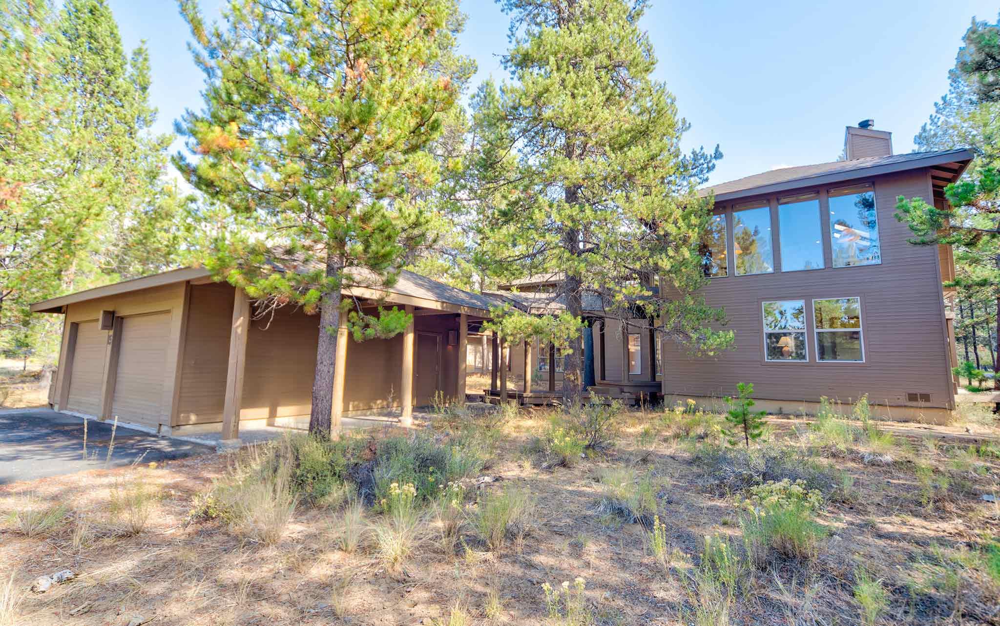 Fairway Crest Village - Residential