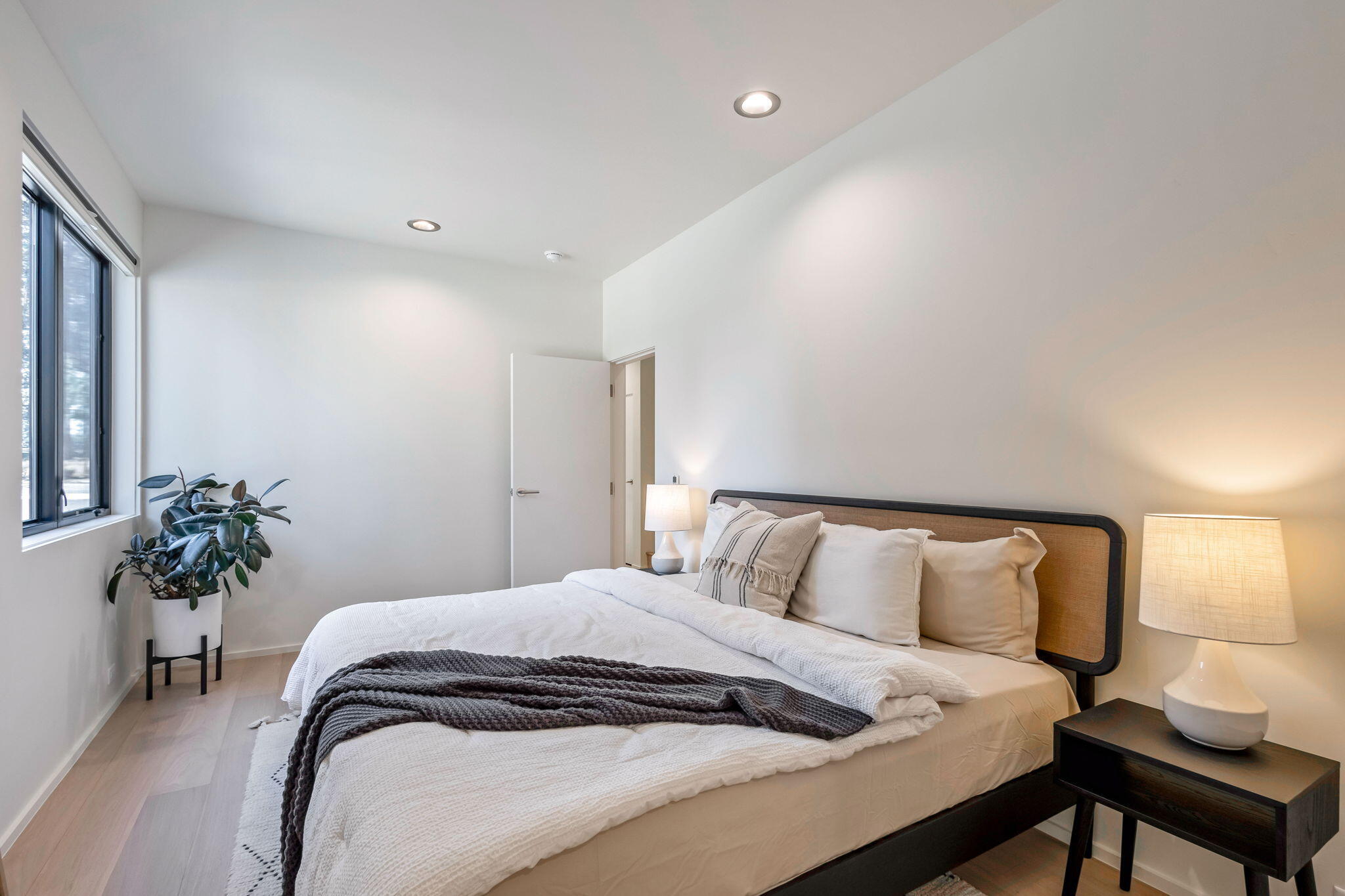 Sisters Woodlands - Residential
