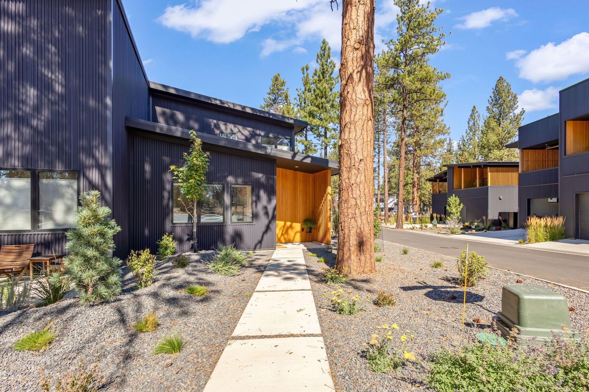 Sisters Woodlands - Residential