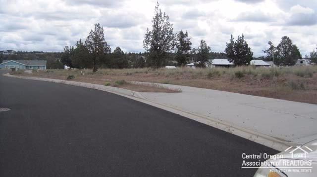 Kinkade Heights NW - Land