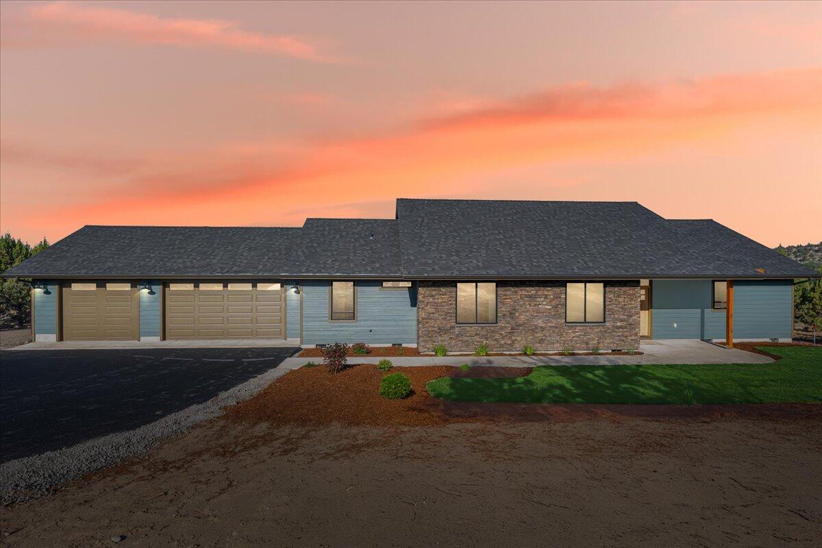 Mountain Ridge Est. - Residential