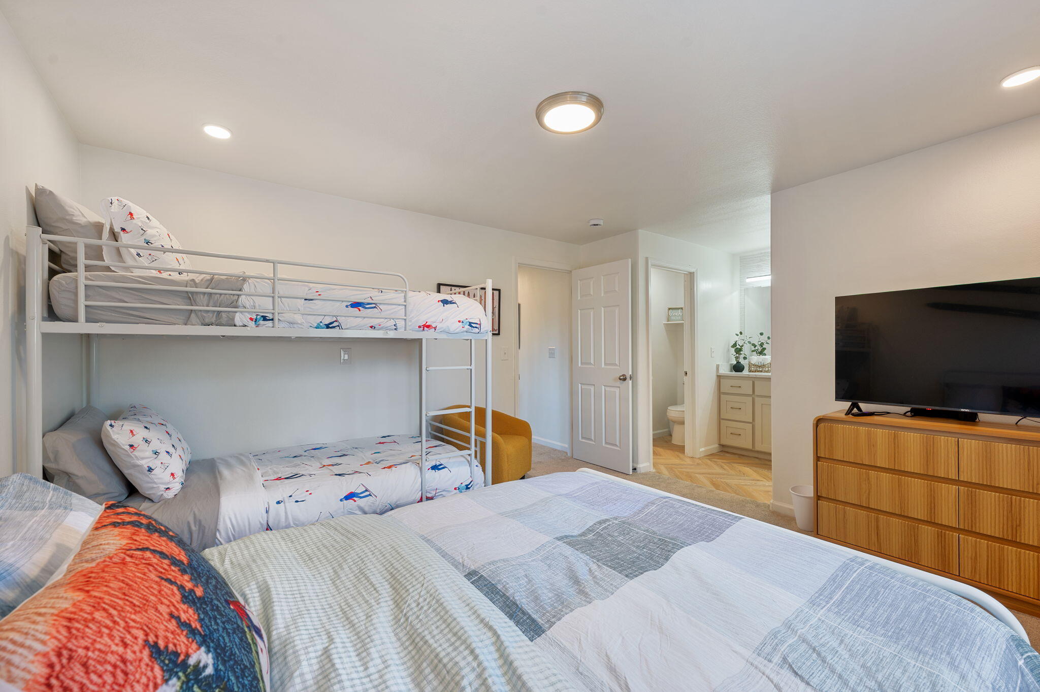 Lavacrest - Residential