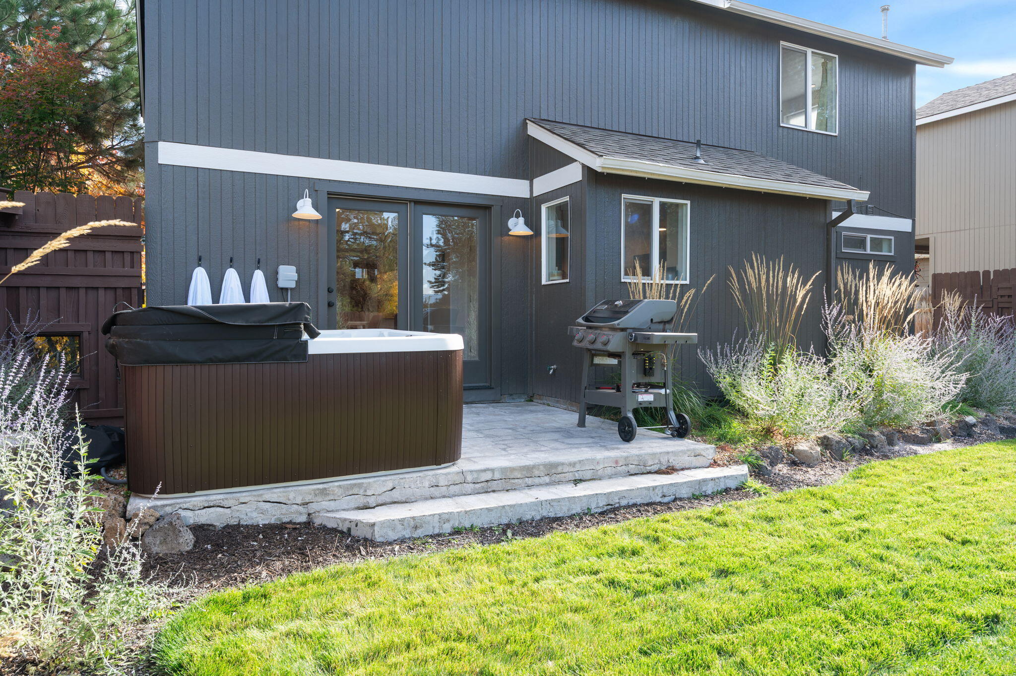 Lavacrest - Residential