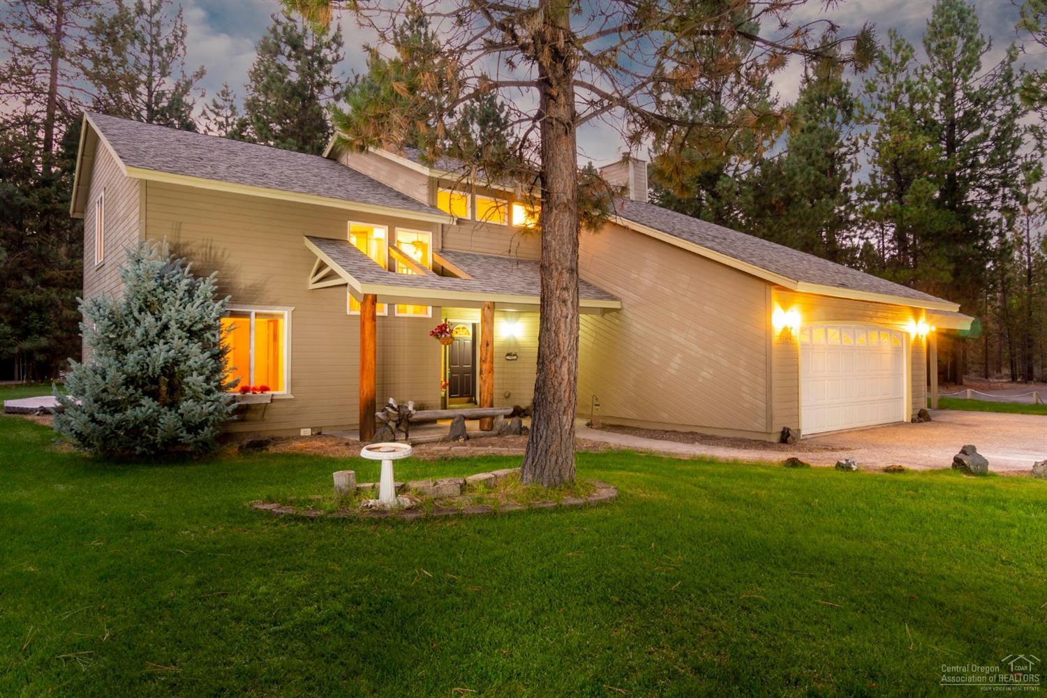 Privacy in Woodsy 2-story home on 4.35 acres/corner lot next to Deschutes Natl Forest & Little Deschutes River. Ideal horse property for vacation or rental. Easy access to recreation. Watch deer, elk migrate thru huge Ponderosa Pines from cathedral windows. Sunken livingrm, formal dining rm, family rm off kitchen w/dbl oven. Lge lower deck. Freshly Tiled Mstr bath w/soaking tub, Balcony deck. 1 bd/ba down, 3 bdrms/2ba Loft upstairs. Rustlewood/blue pine accents, 4plus garage/RV access/pkg. New roof!