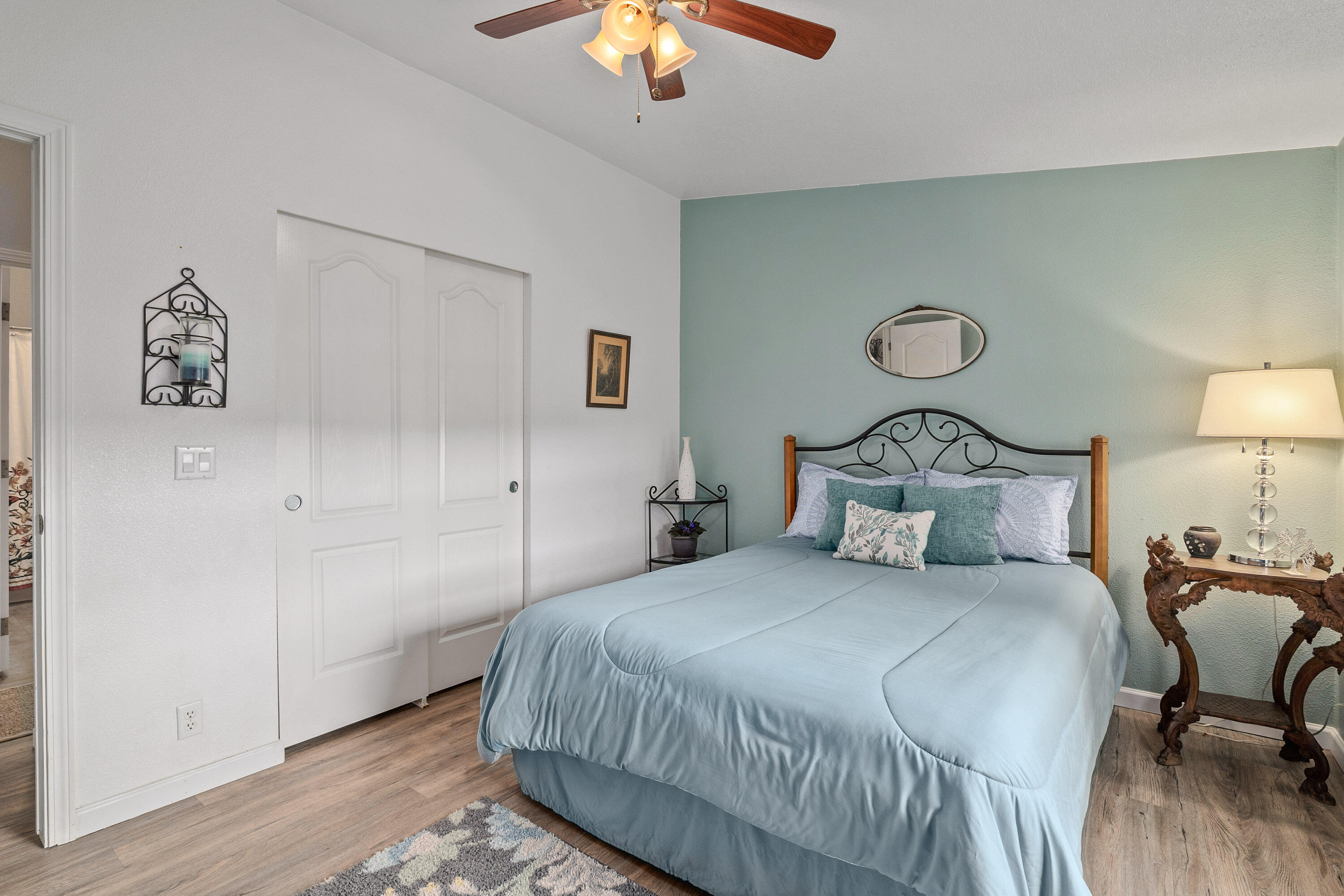 Irish Bend - Residential