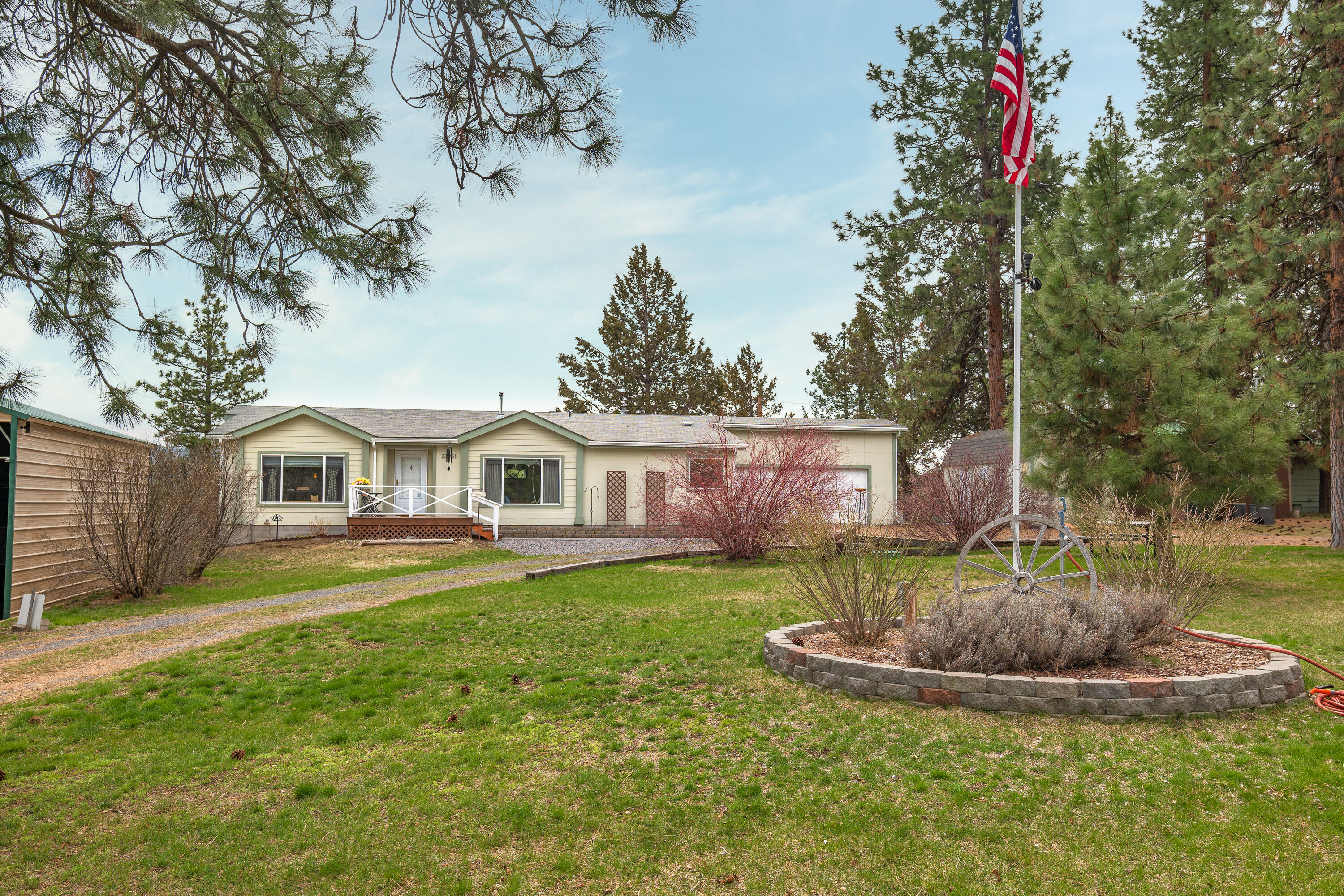 Irish Bend - Residential