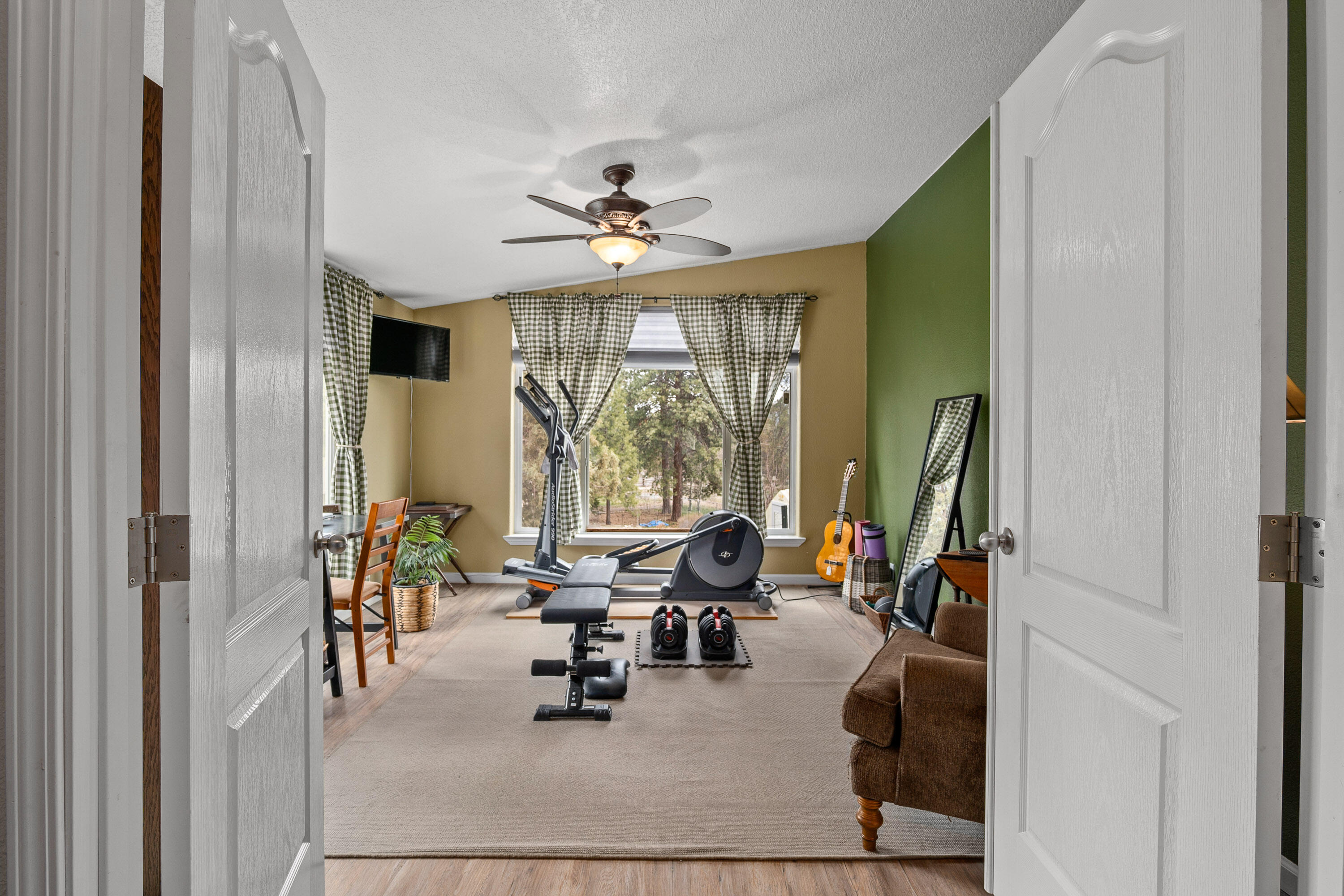 Irish Bend - Residential