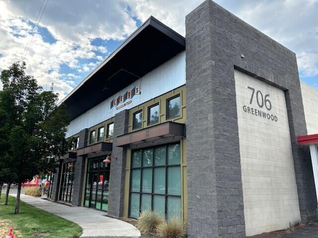 A Prime Class A Building built in 2015 with excellent curb appeal, construction value and convenient surface parking in the rear as well as street parking. Current 3 Tenants are on a lease and all spaces filled. Great investment property. Perfect location between Downtown Bend and Medical Facilities. Top notch tenants with Patio Dining, Fire Pit and Storefront Access. This one won't last.