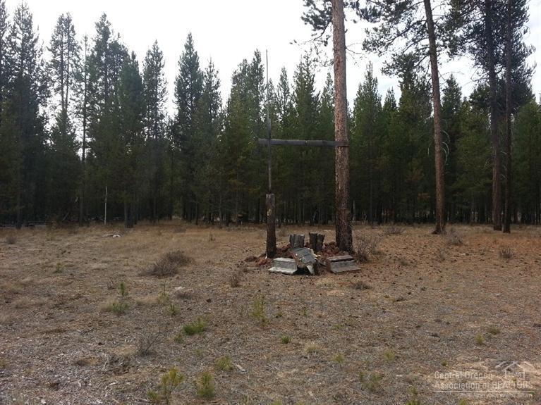 Wagon Trail Acreages - Land