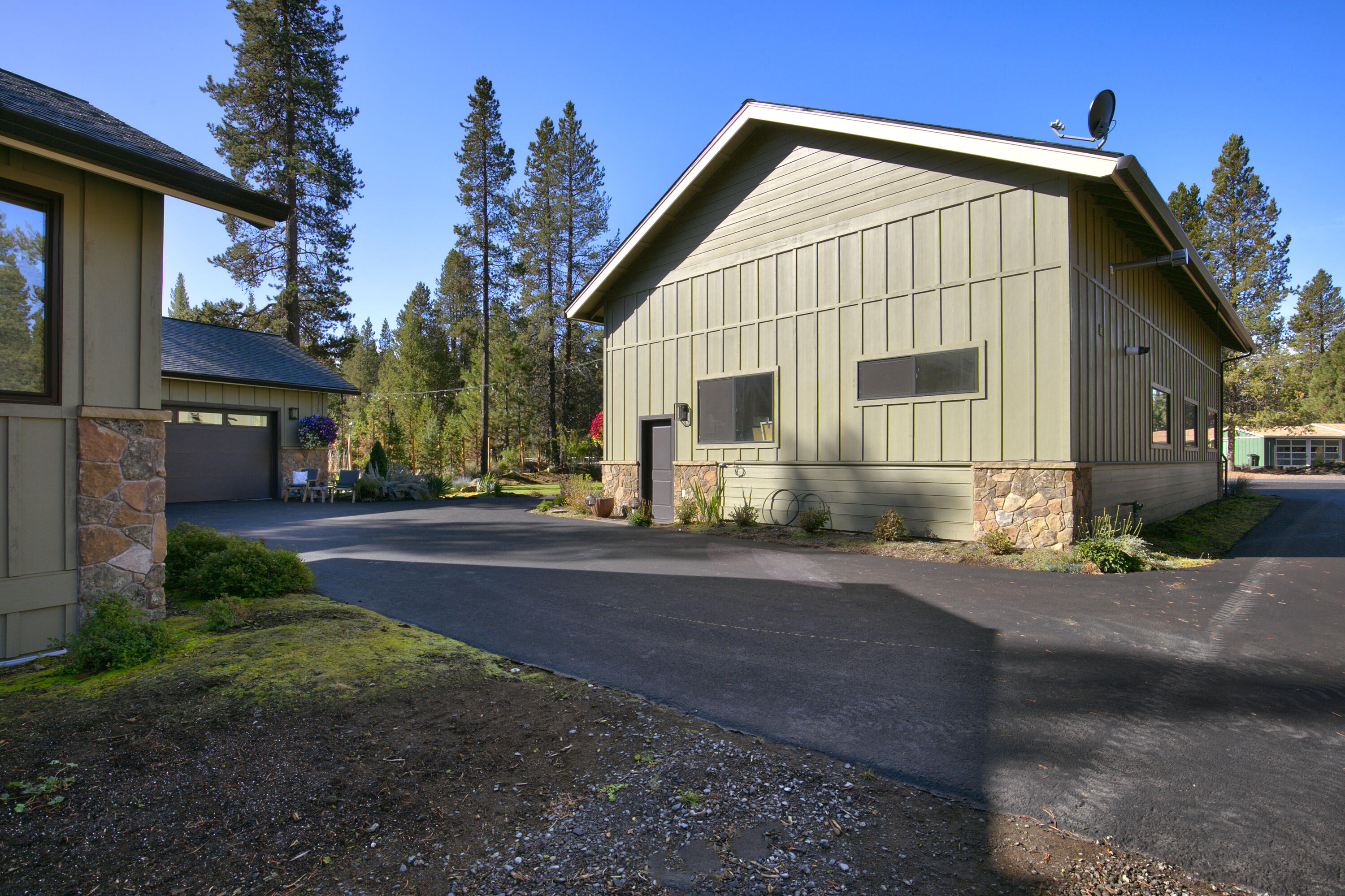 Fall River Estate - Residential